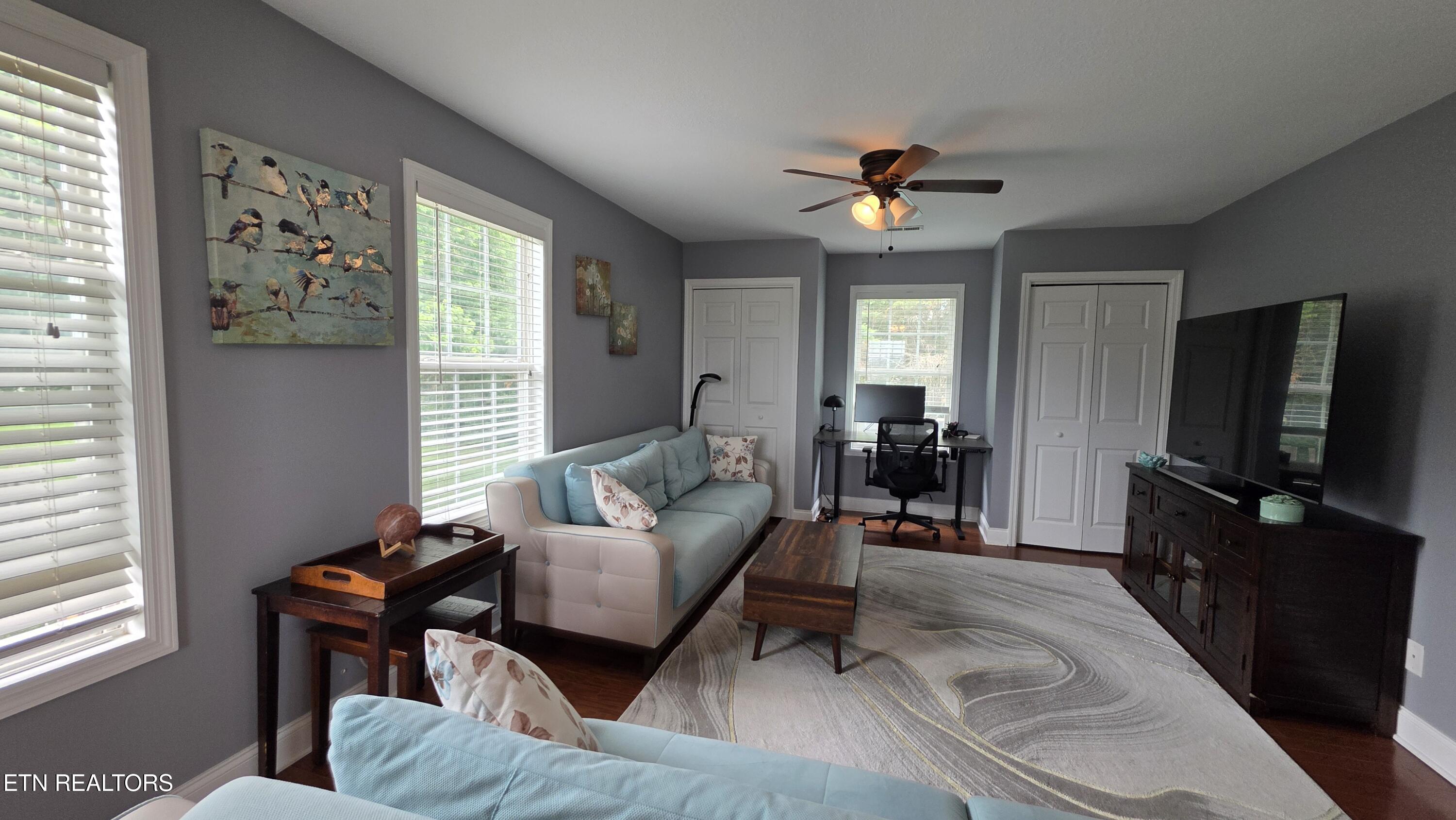 4942 Fragrant Cloud Lane Knoxville TN 37918