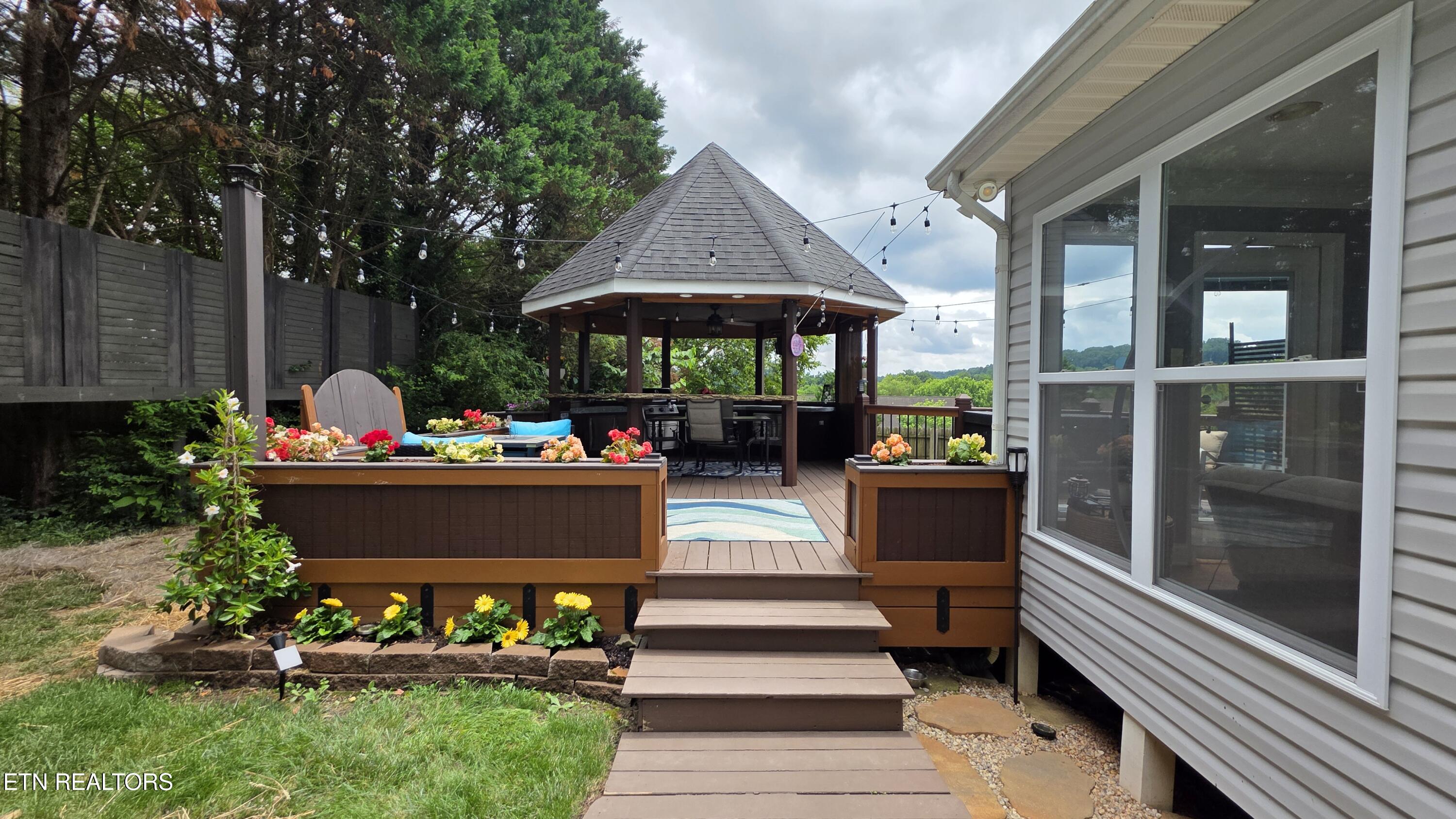 4942 Fragrant Cloud Lane Knoxville TN 37918