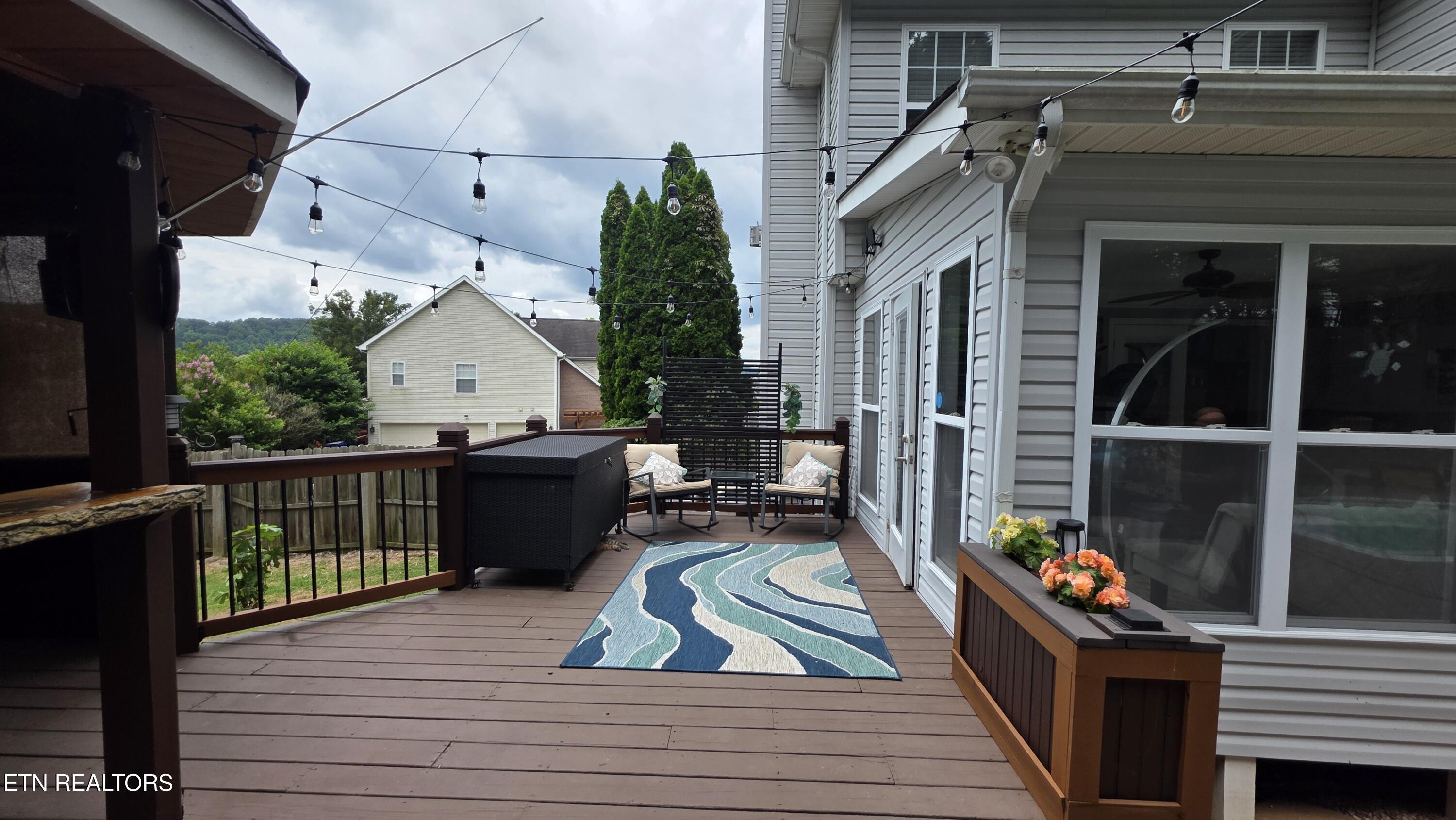 4942 Fragrant Cloud Lane Knoxville TN 37918