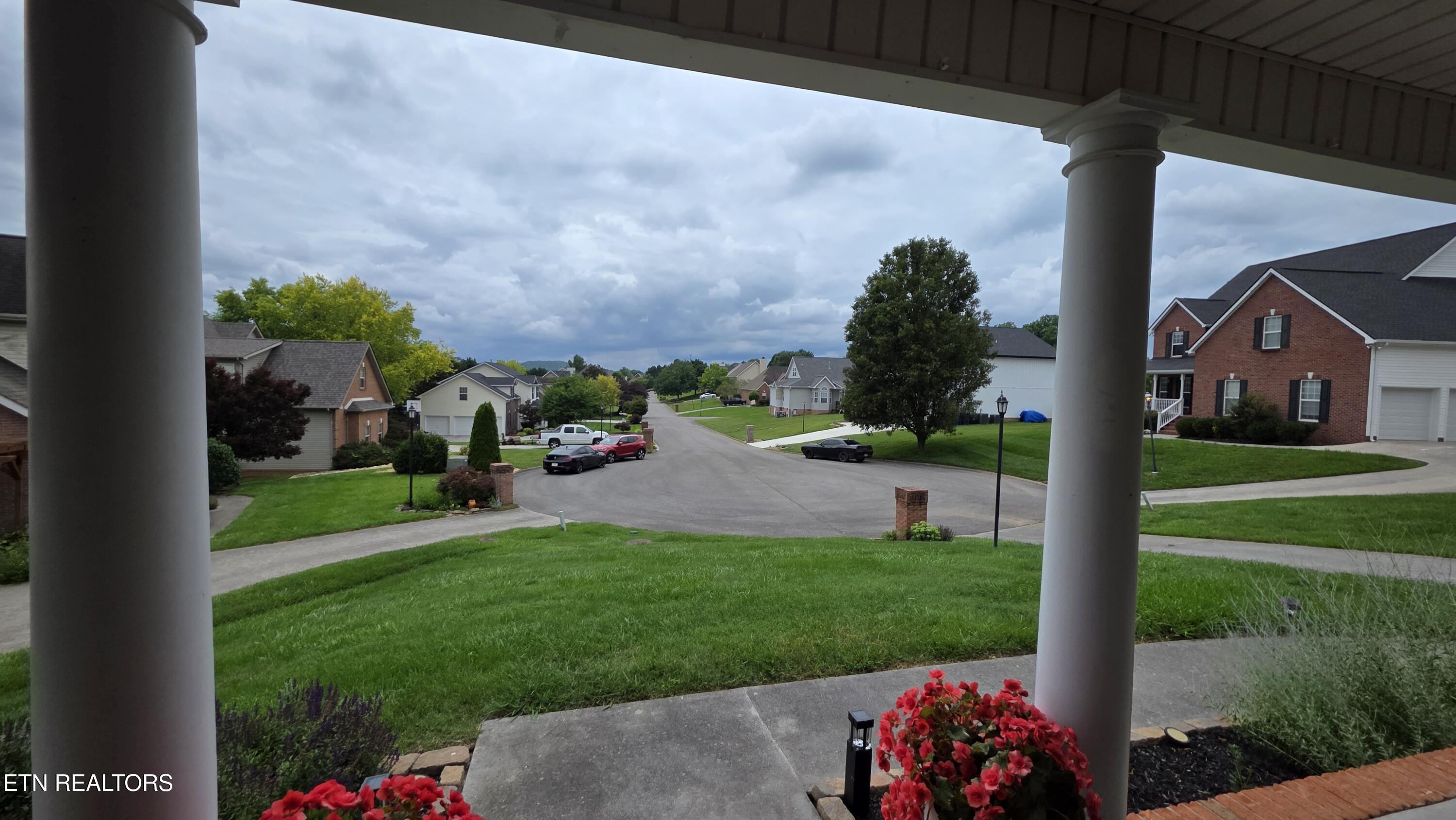 4942 Fragrant Cloud Lane Knoxville TN 37918