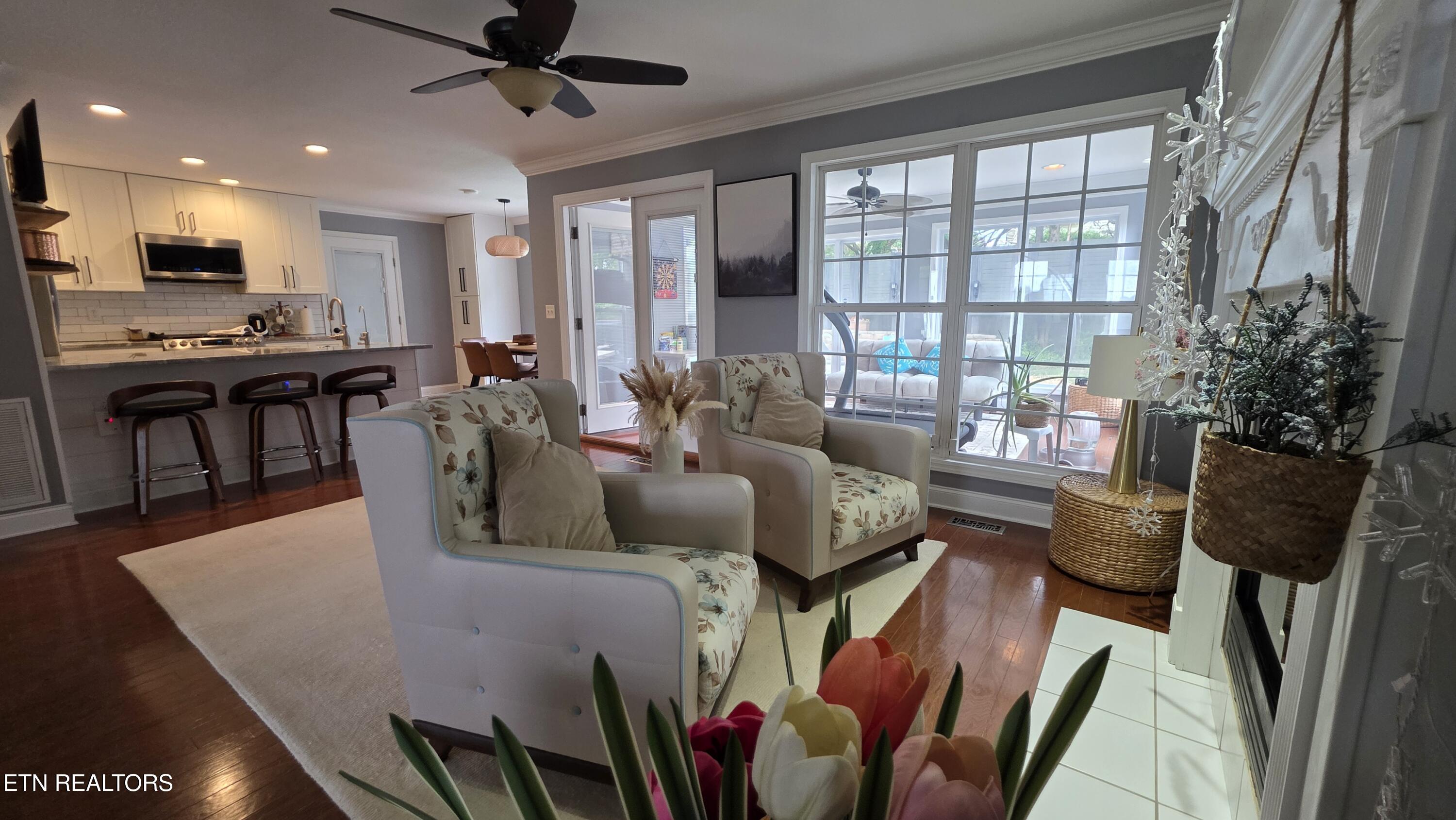 4942 Fragrant Cloud Lane Knoxville TN 37918