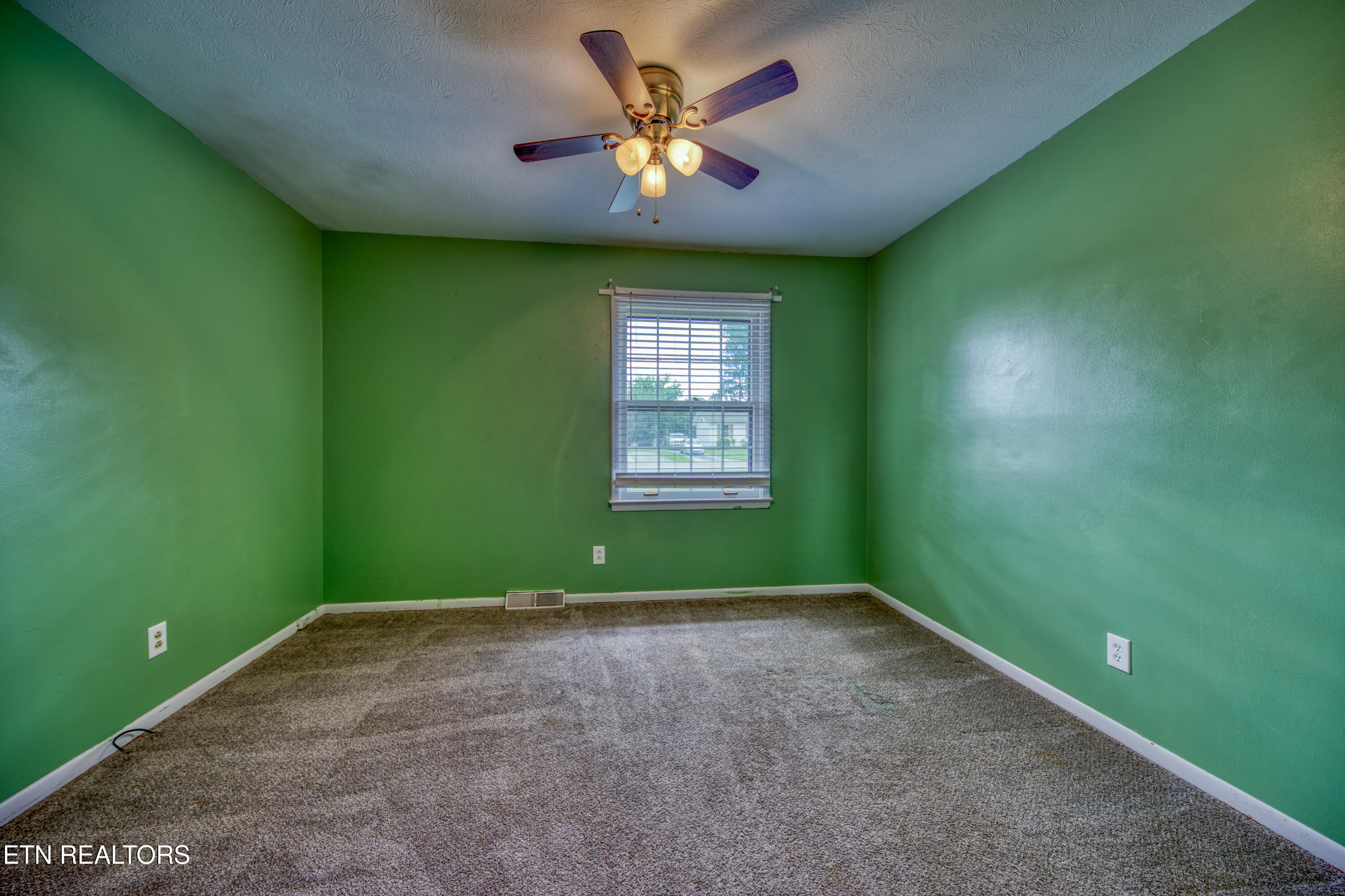 7629 Berkshire Boulevard Powell TN 37849