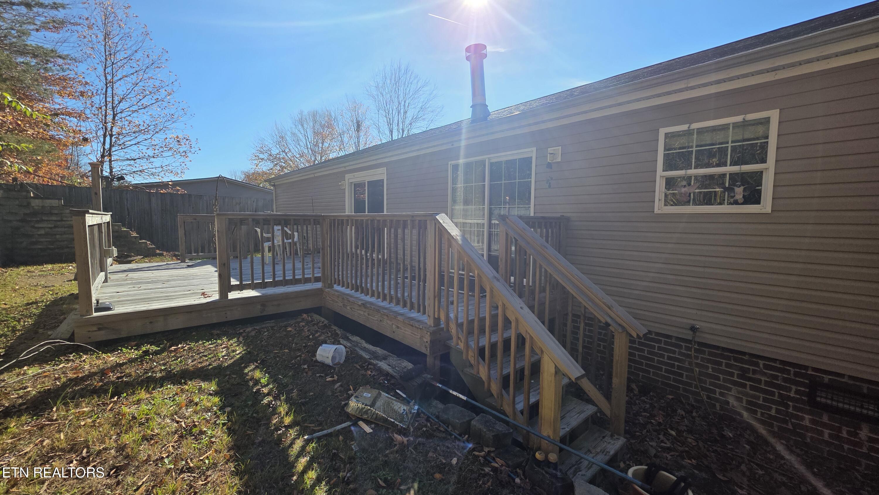 236 Loggers Lane Clinton TN 37716