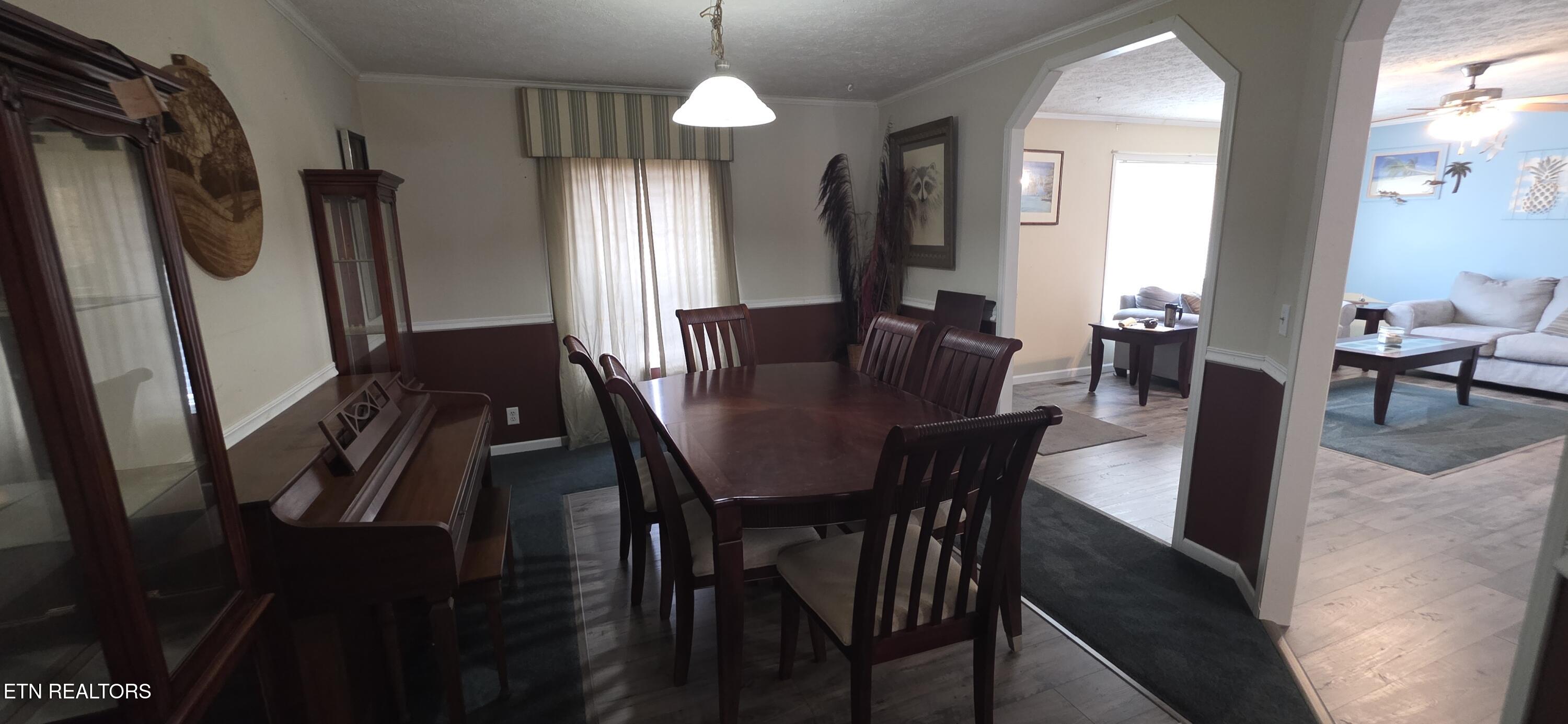 236 Loggers Lane Clinton TN 37716