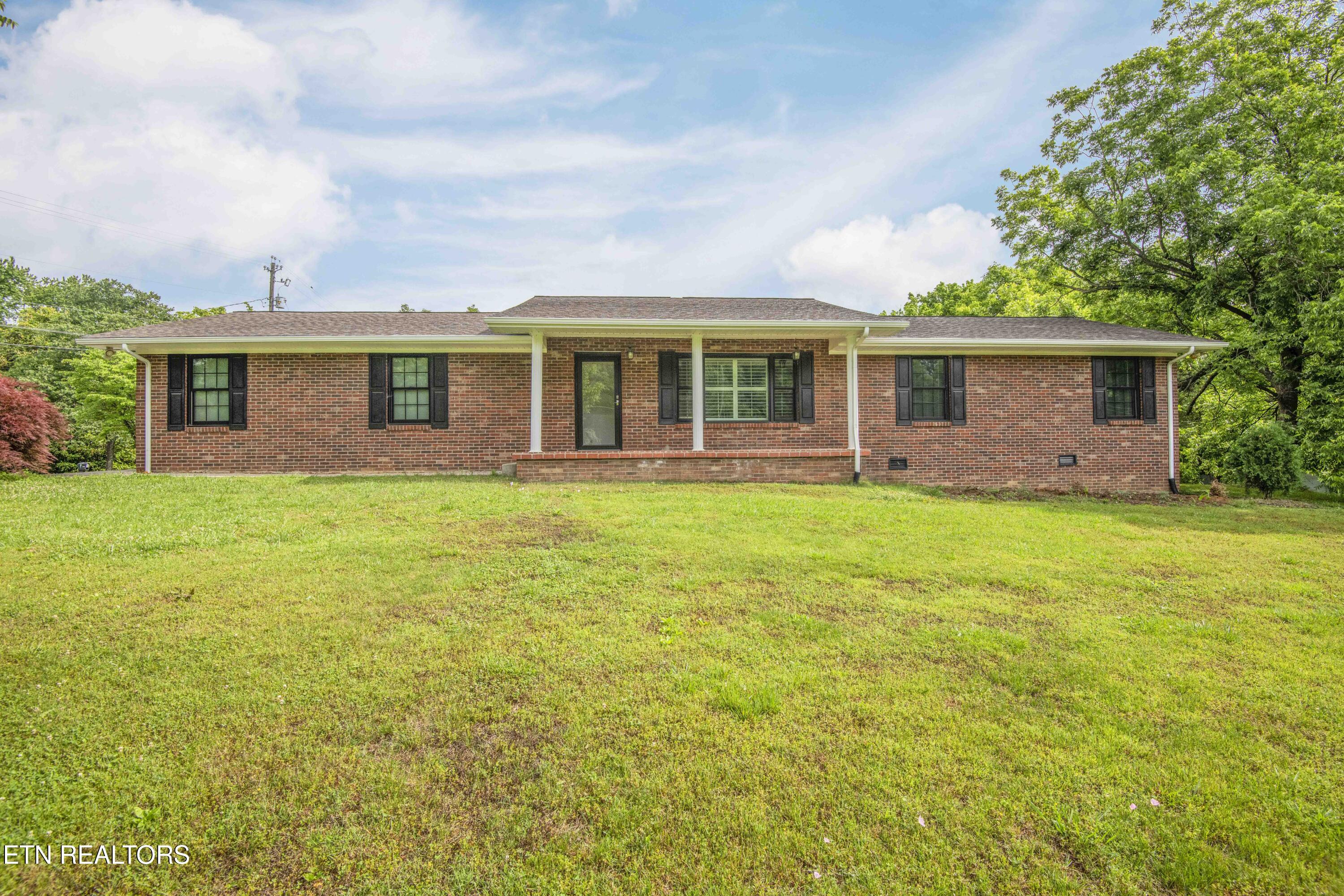 2440 Vincinda Circle Knoxville TN 37924