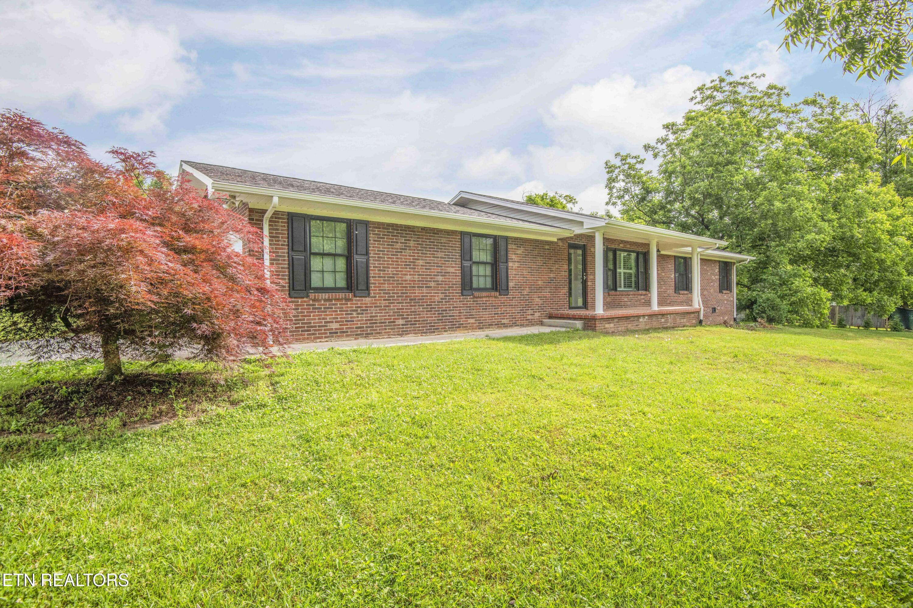 2440 Vincinda Circle Knoxville TN 37924