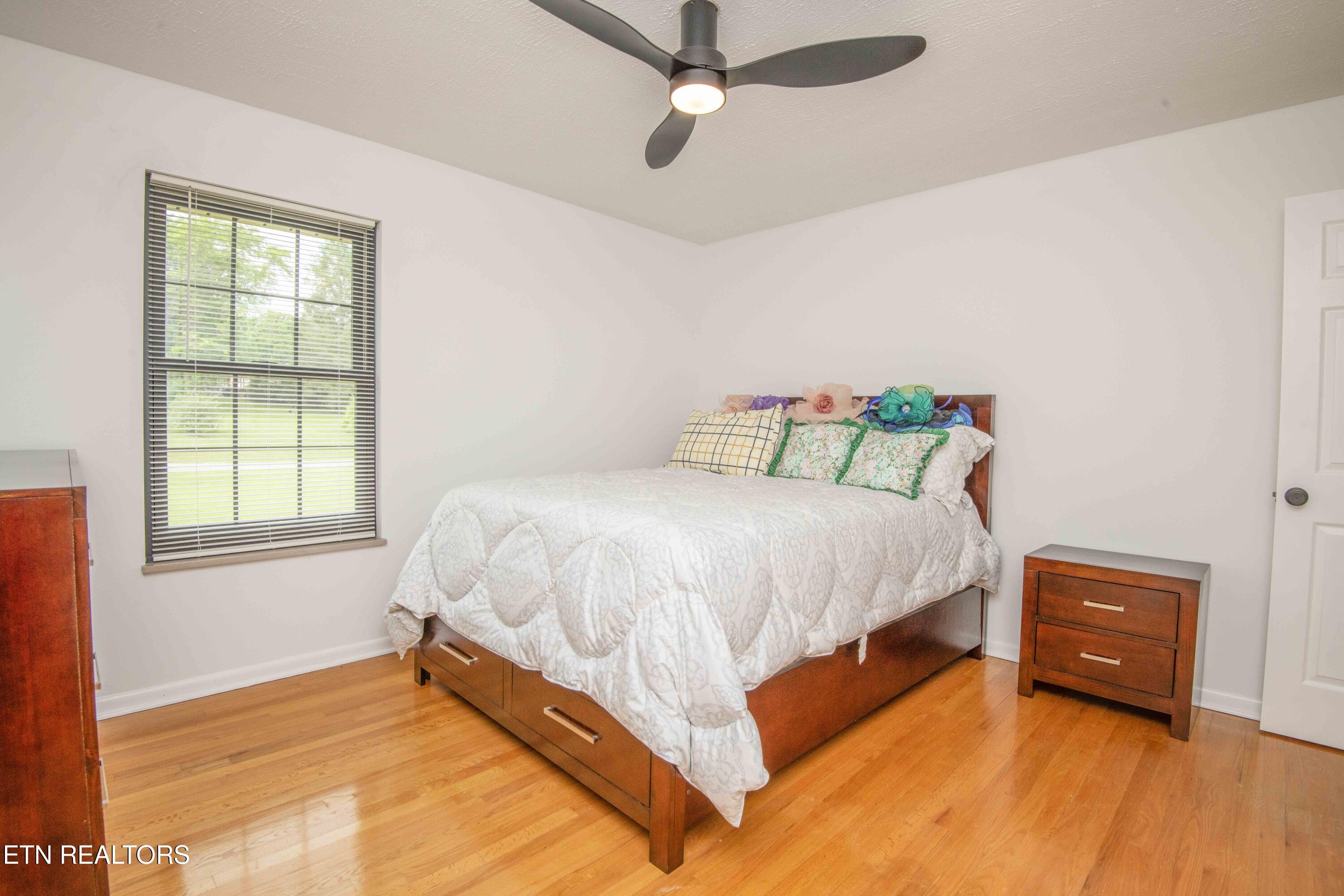 2440 Vincinda Circle Knoxville TN 37924