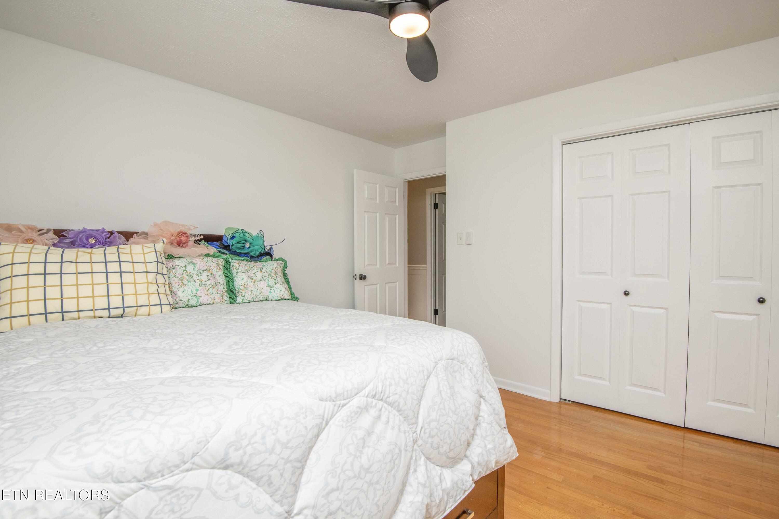 2440 Vincinda Circle Knoxville TN 37924