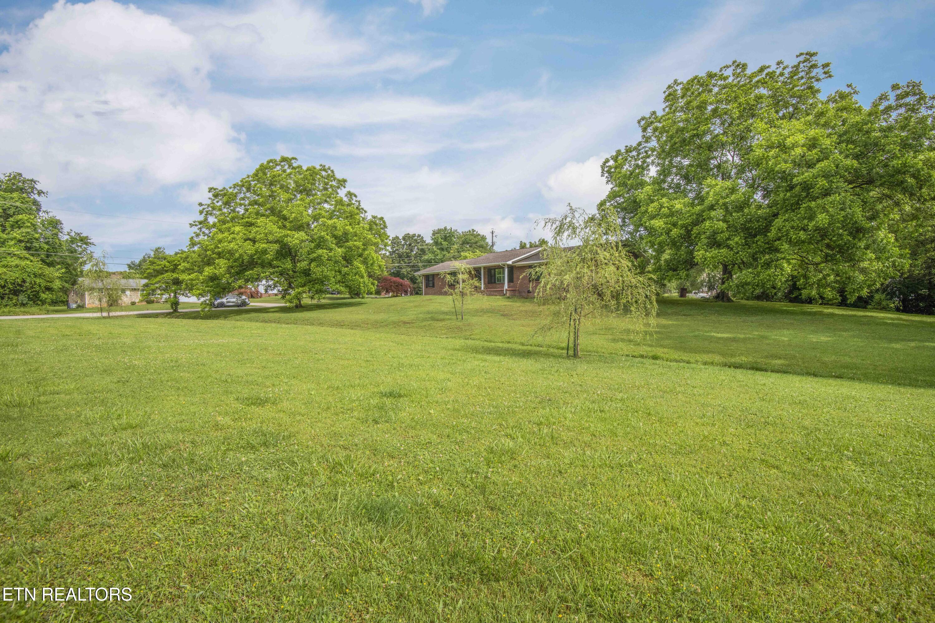 2440 Vincinda Circle Knoxville TN 37924