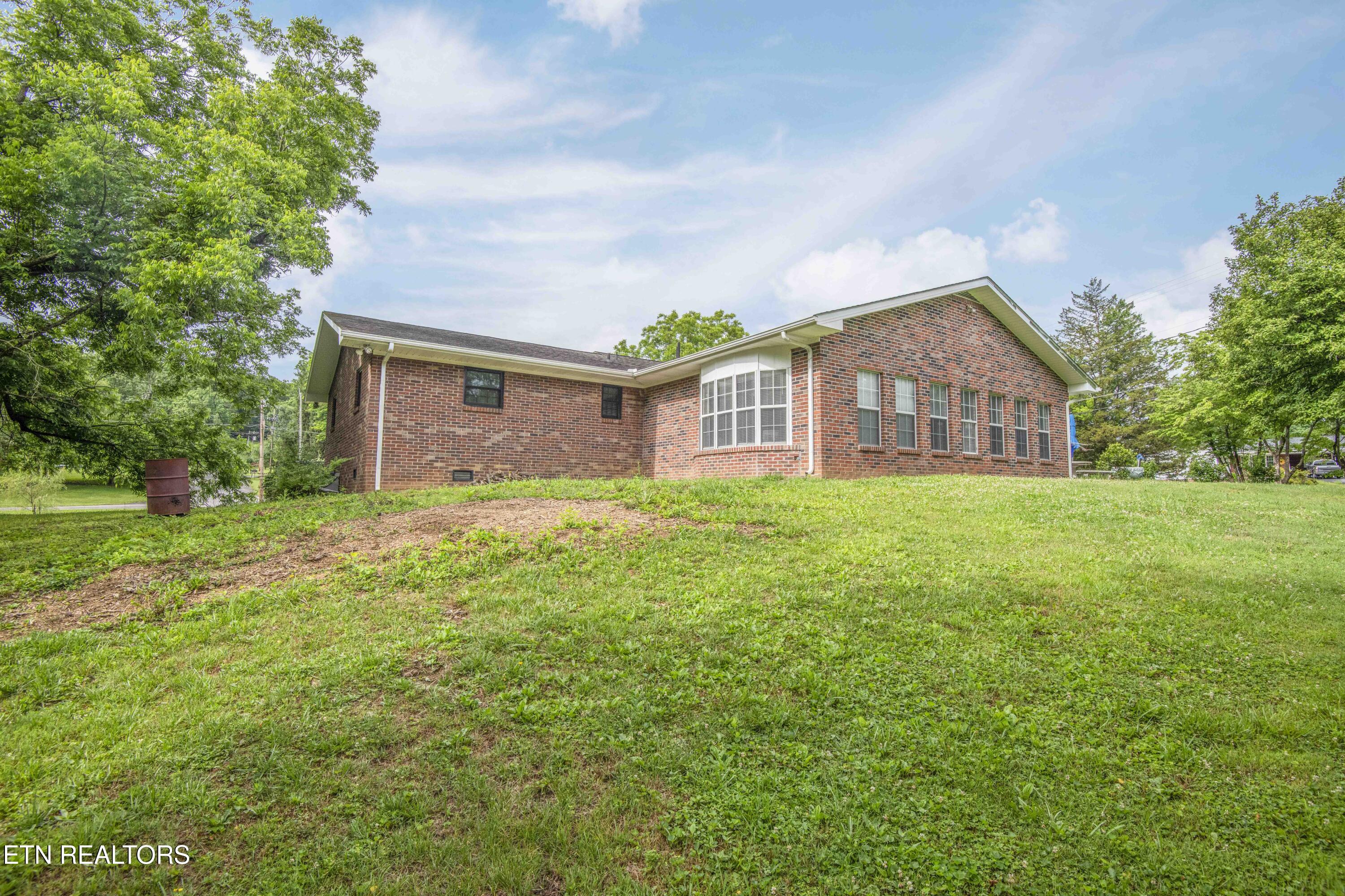 2440 Vincinda Circle Knoxville TN 37924