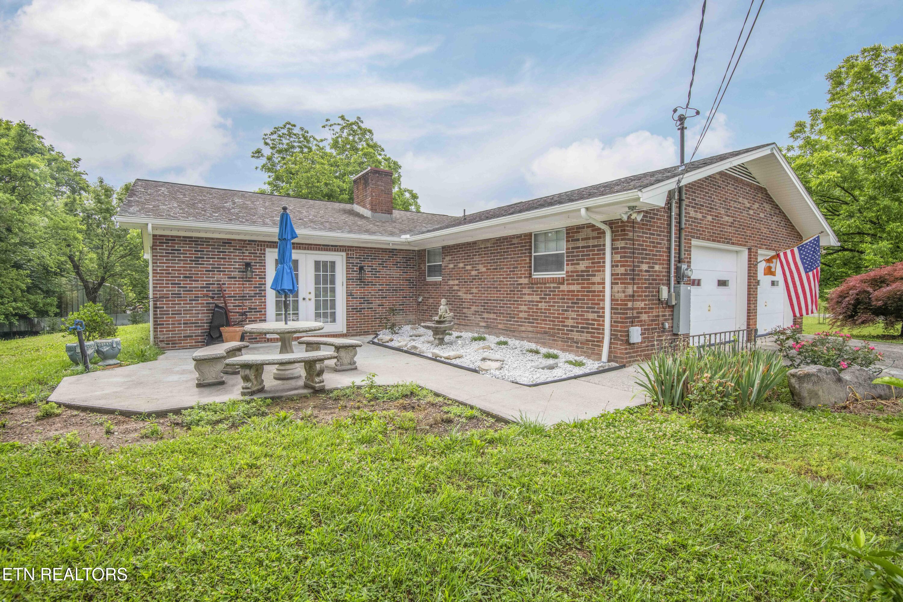2440 Vincinda Circle Knoxville TN 37924