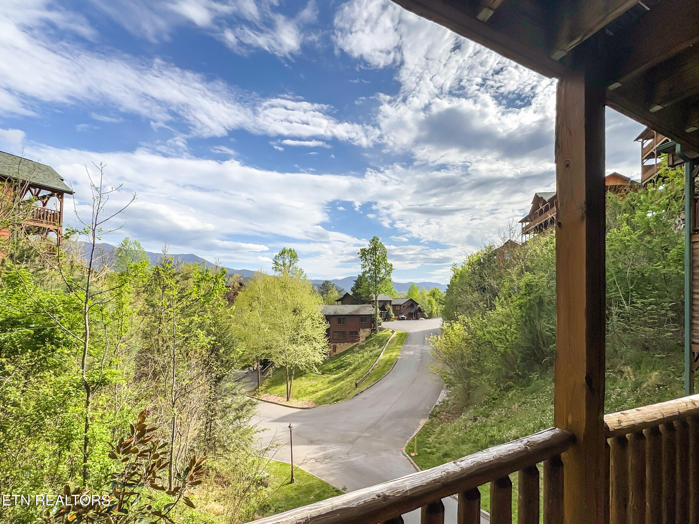 714 Mountain Stream Way Gatlinburg TN 37738