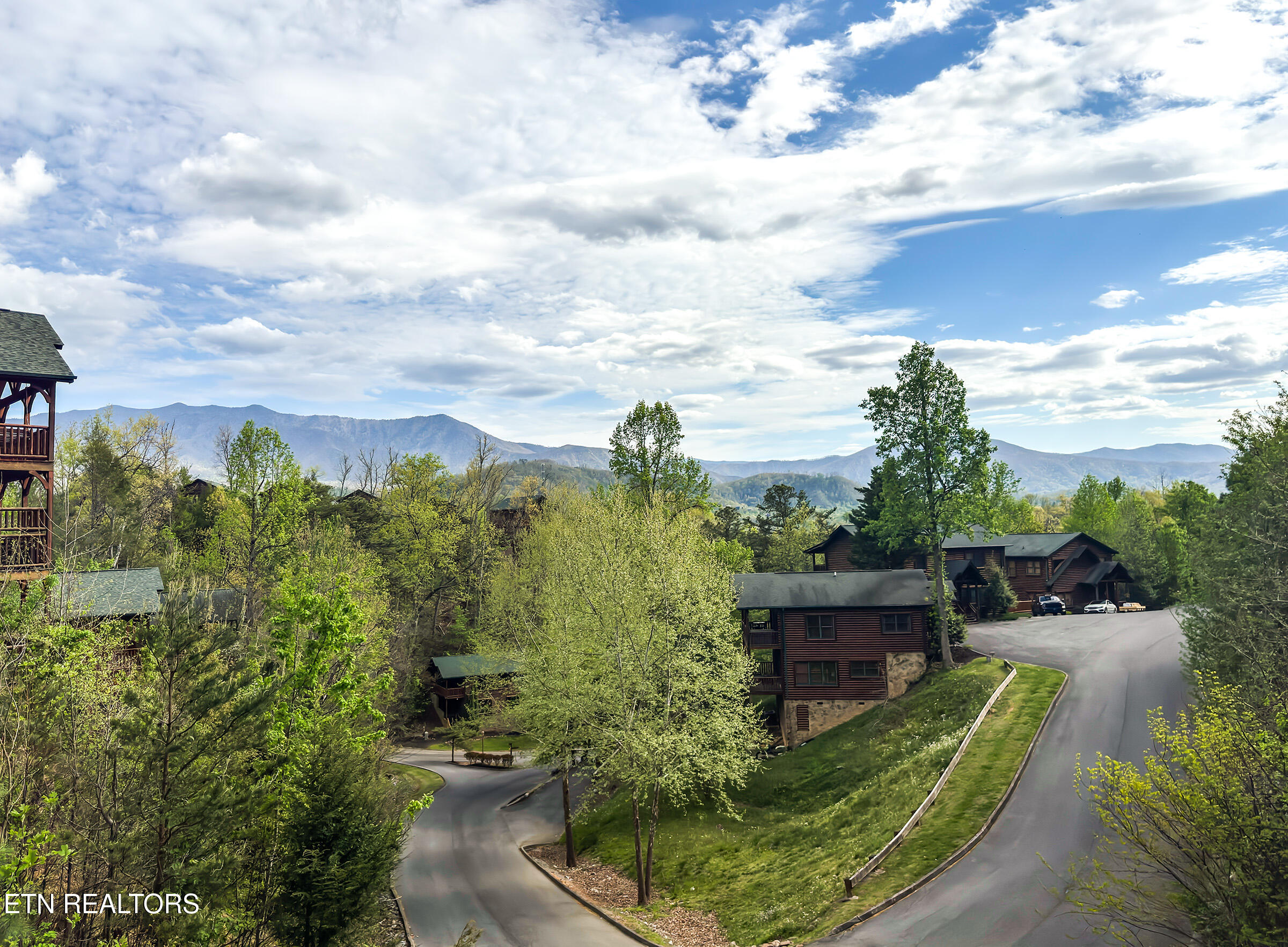 714 Mountain Stream Way Gatlinburg TN 37738