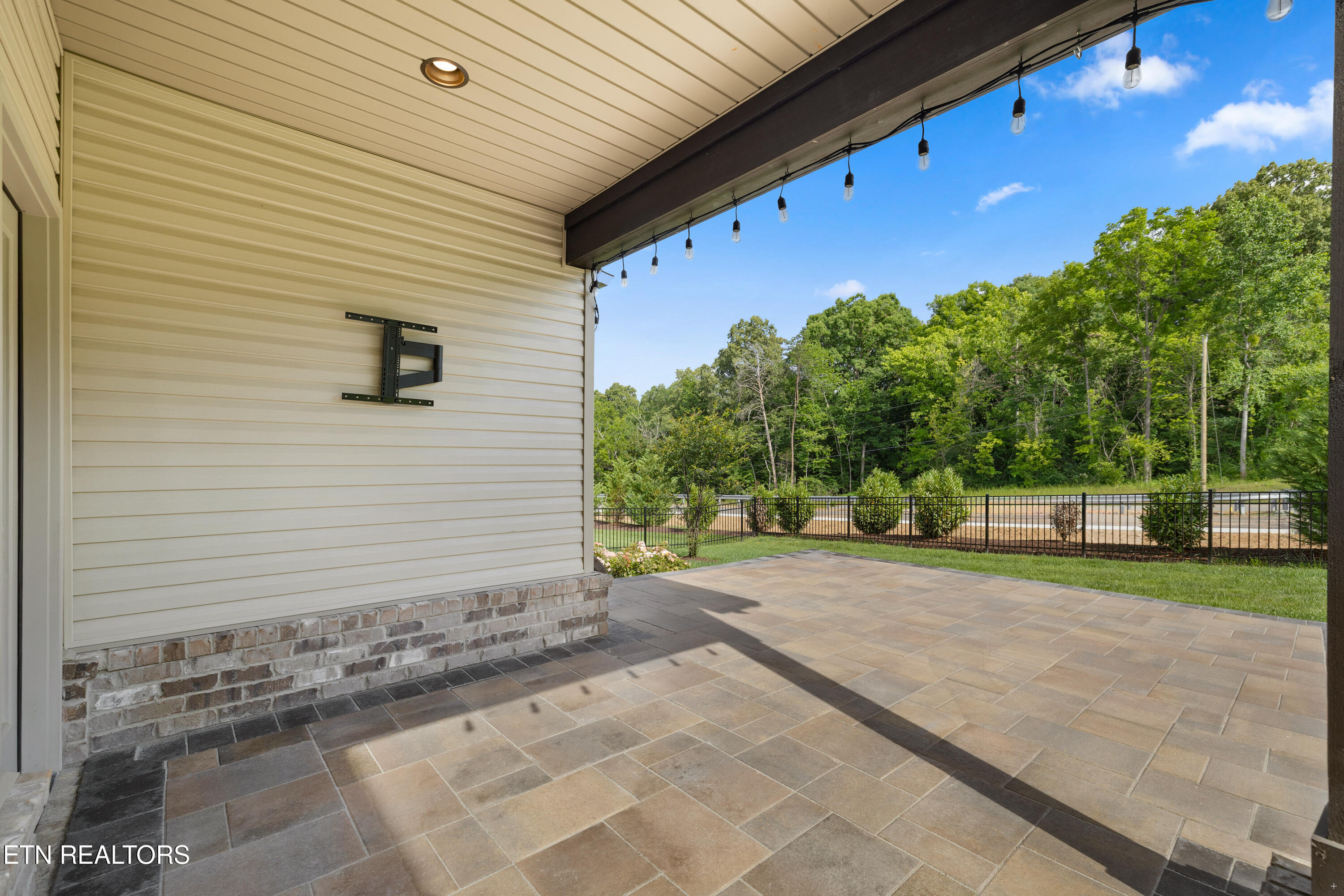 10129 Songbird Lane Knoxville TN 37931