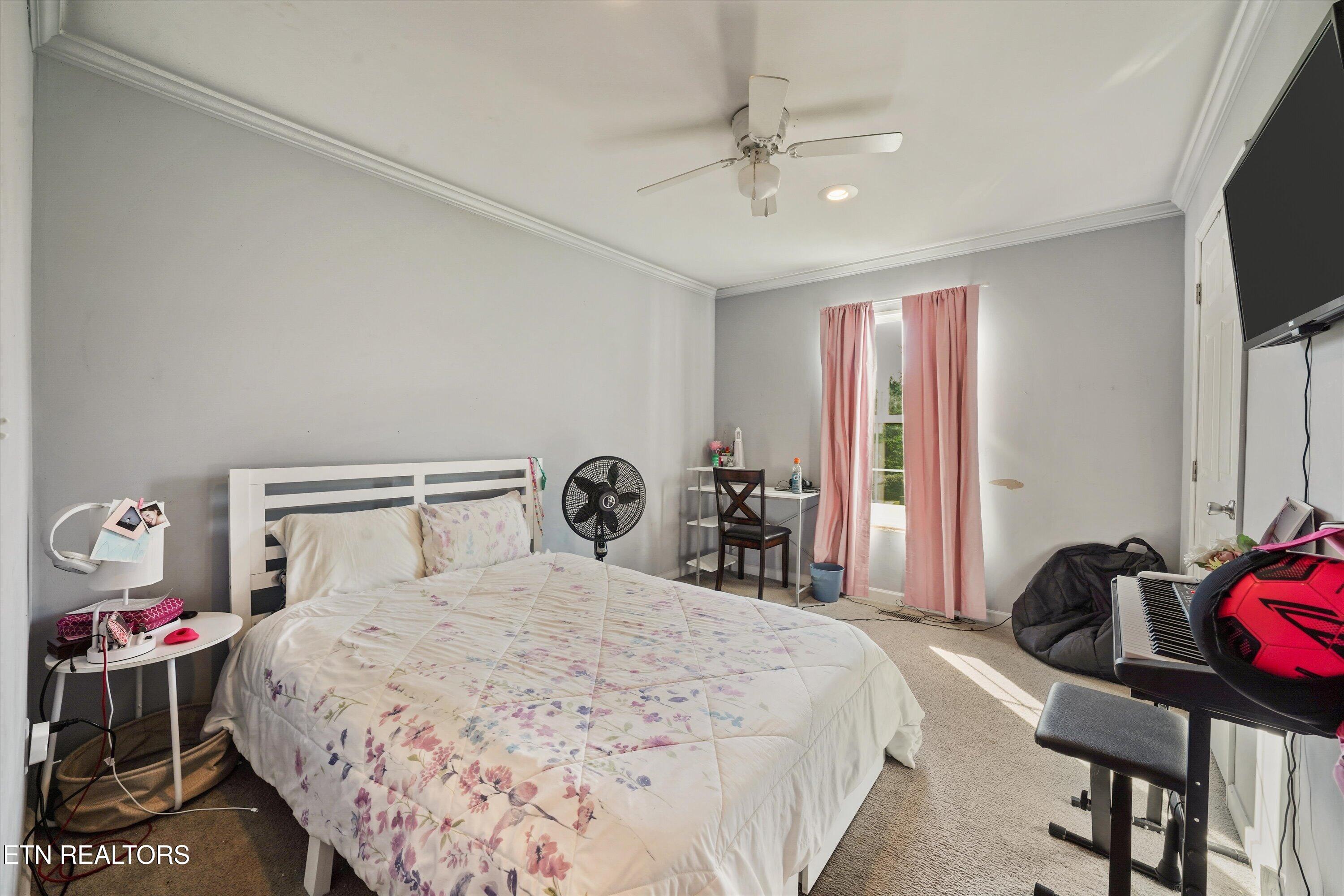 5615 Big Sandy Road Philadelphia TN 37846