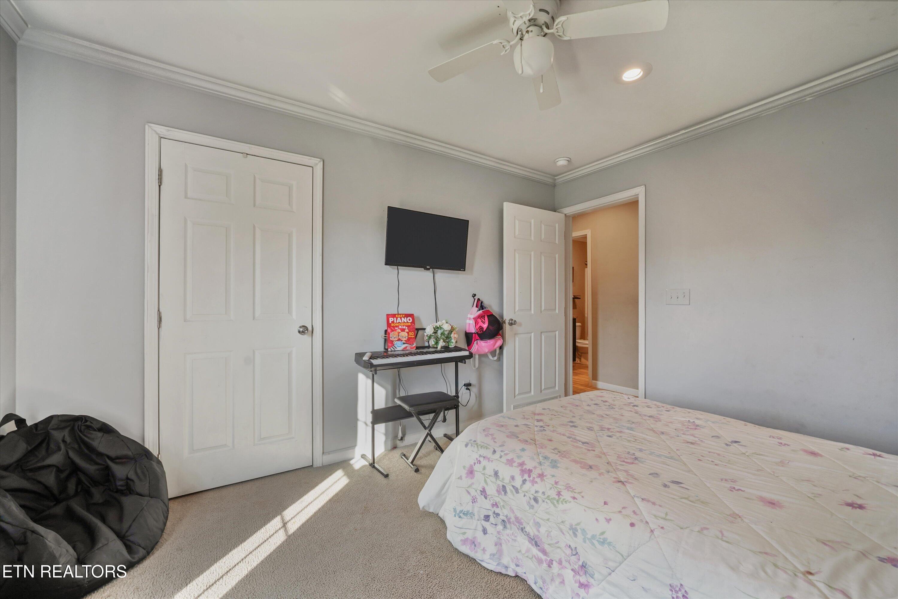 5615 Big Sandy Road Philadelphia TN 37846