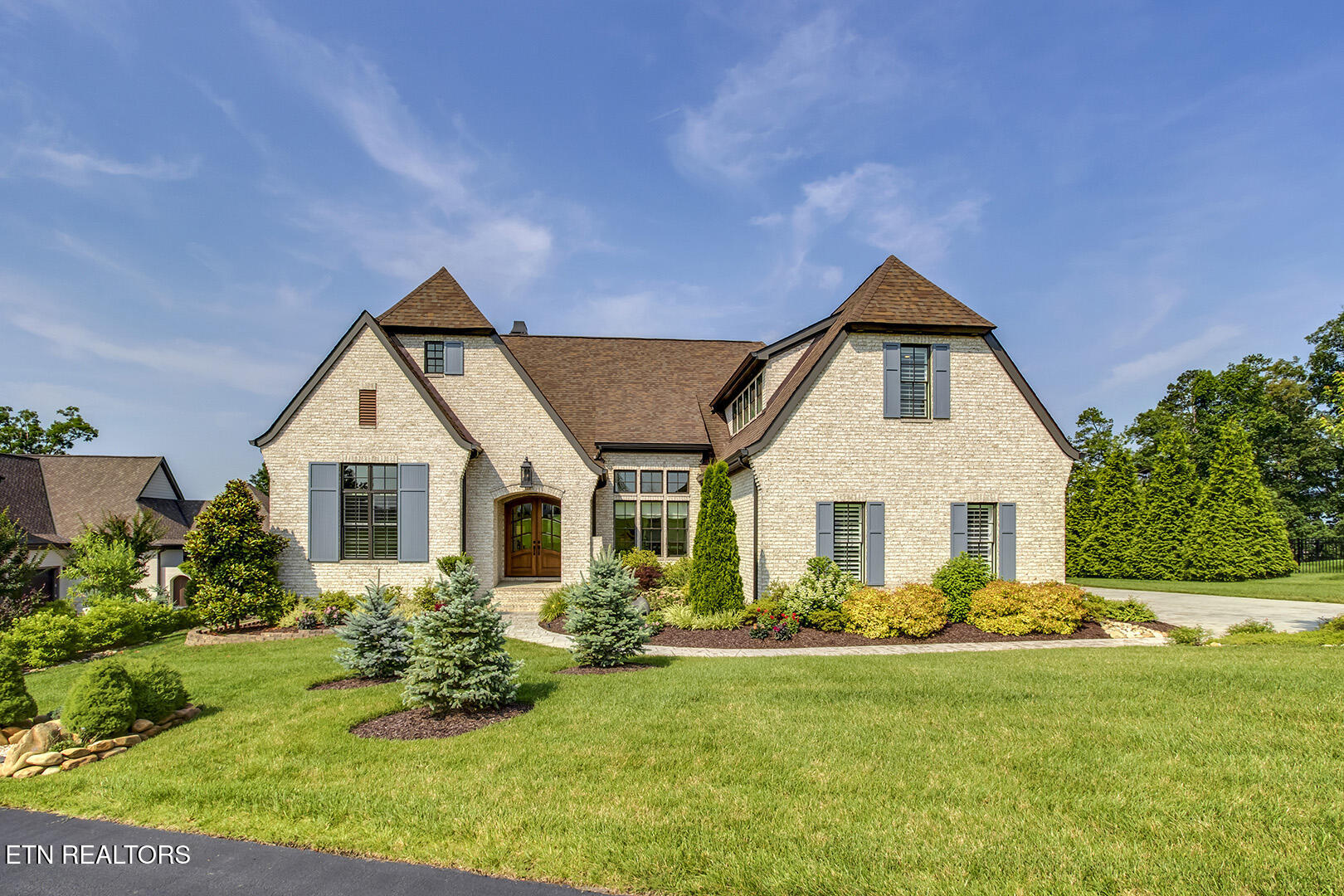 1270 Shadow Hill Drive Lenoir City TN 37772