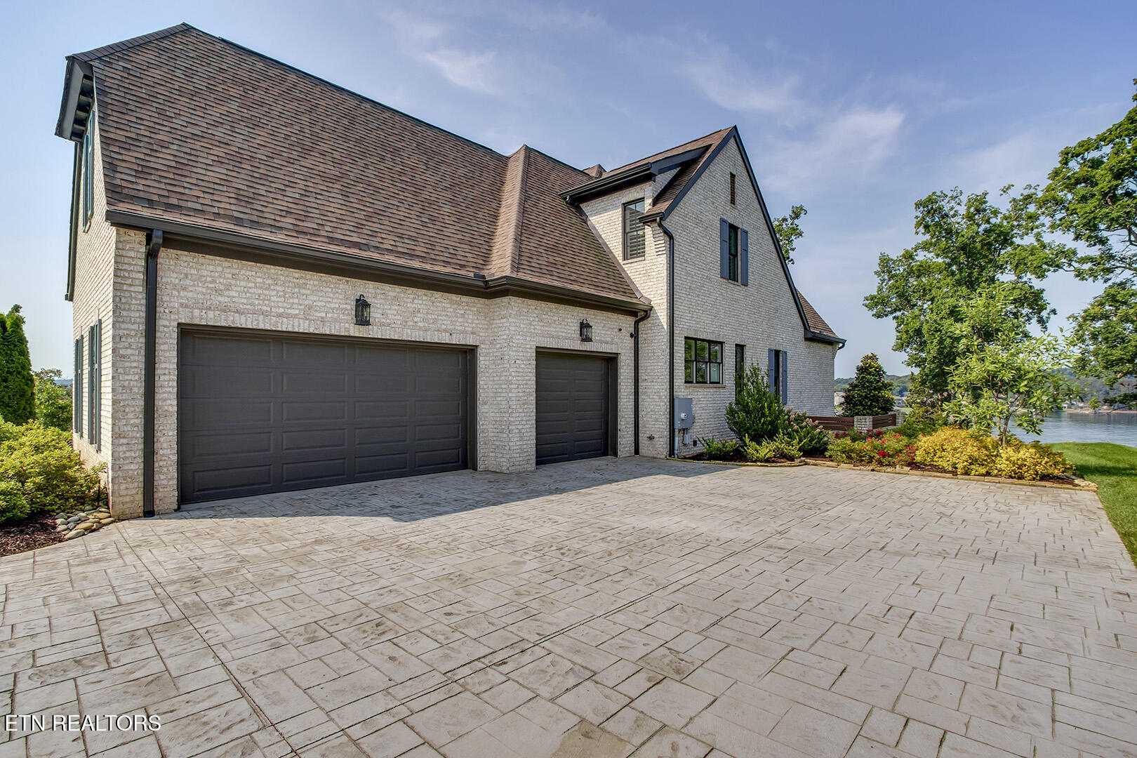 1270 Shadow Hill Drive Lenoir City TN 37772