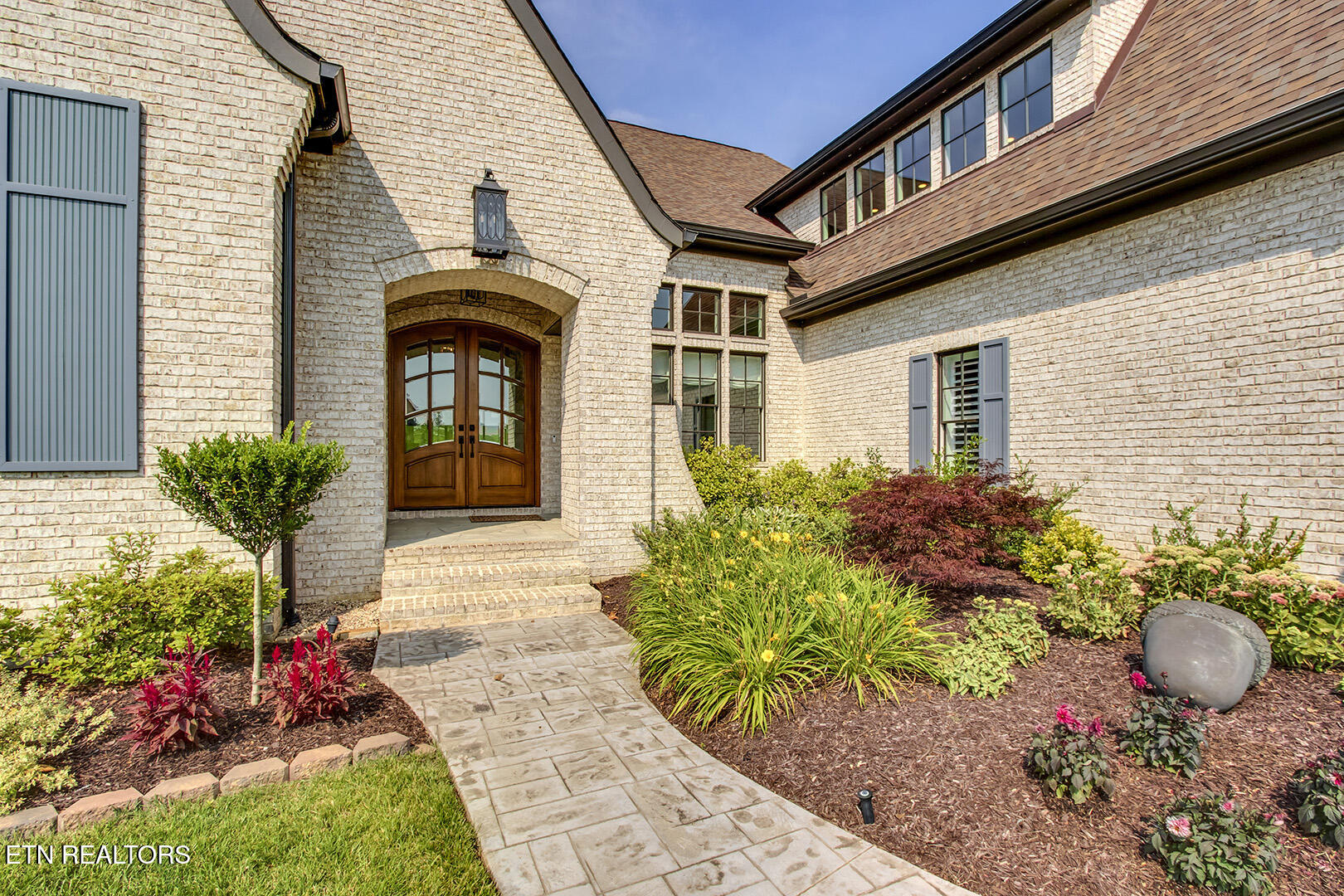 1270 Shadow Hill Drive Lenoir City TN 37772