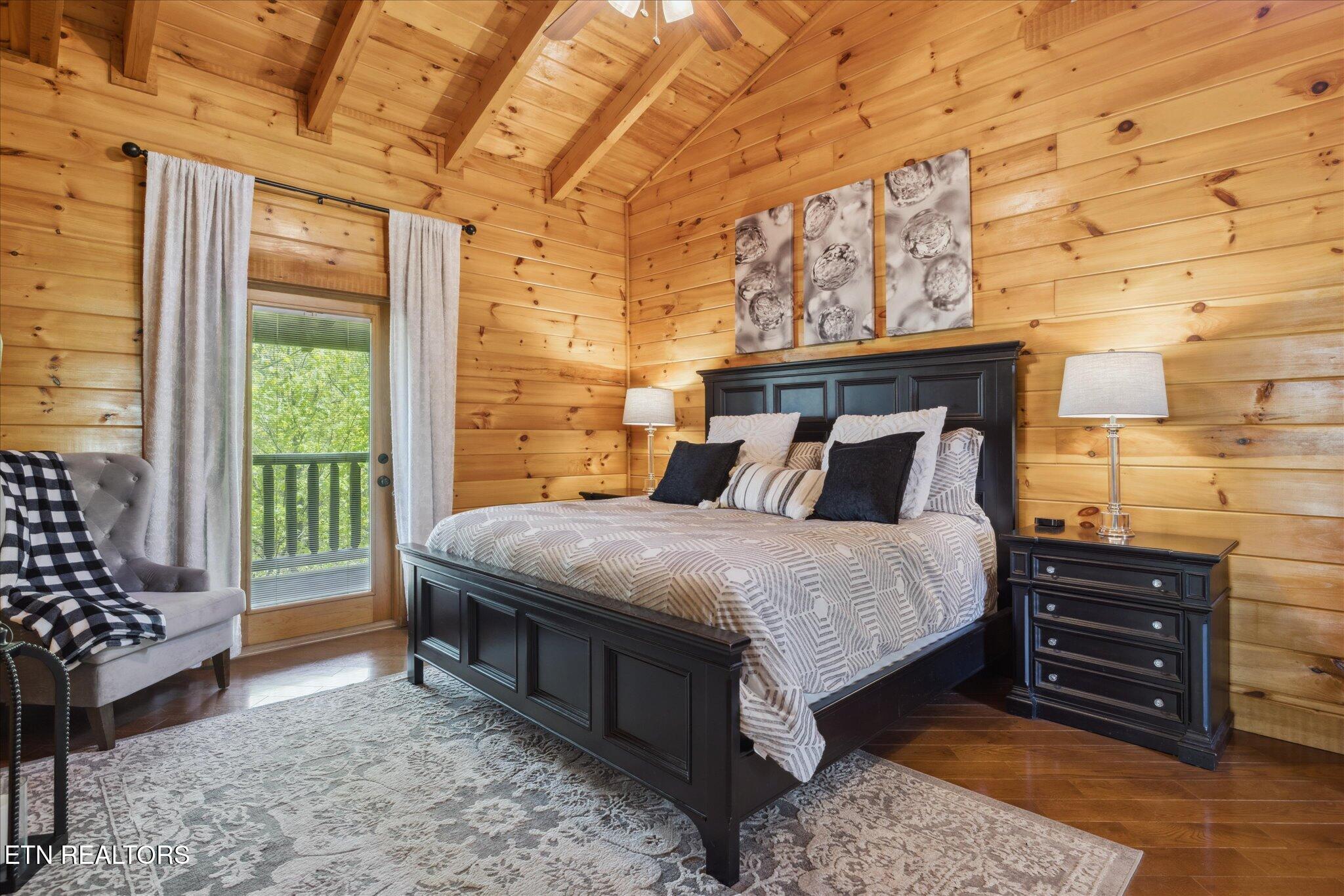 3206 Falling Leaf Way Pigeon Forge TN 37863