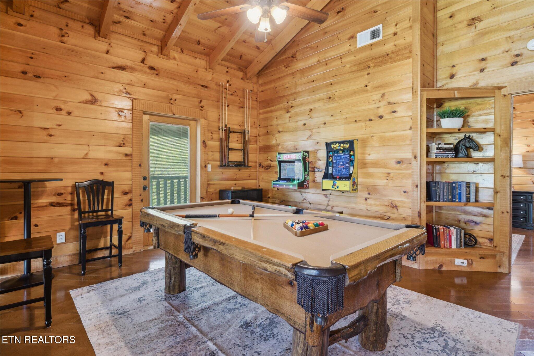 3206 Falling Leaf Way Pigeon Forge TN 37863