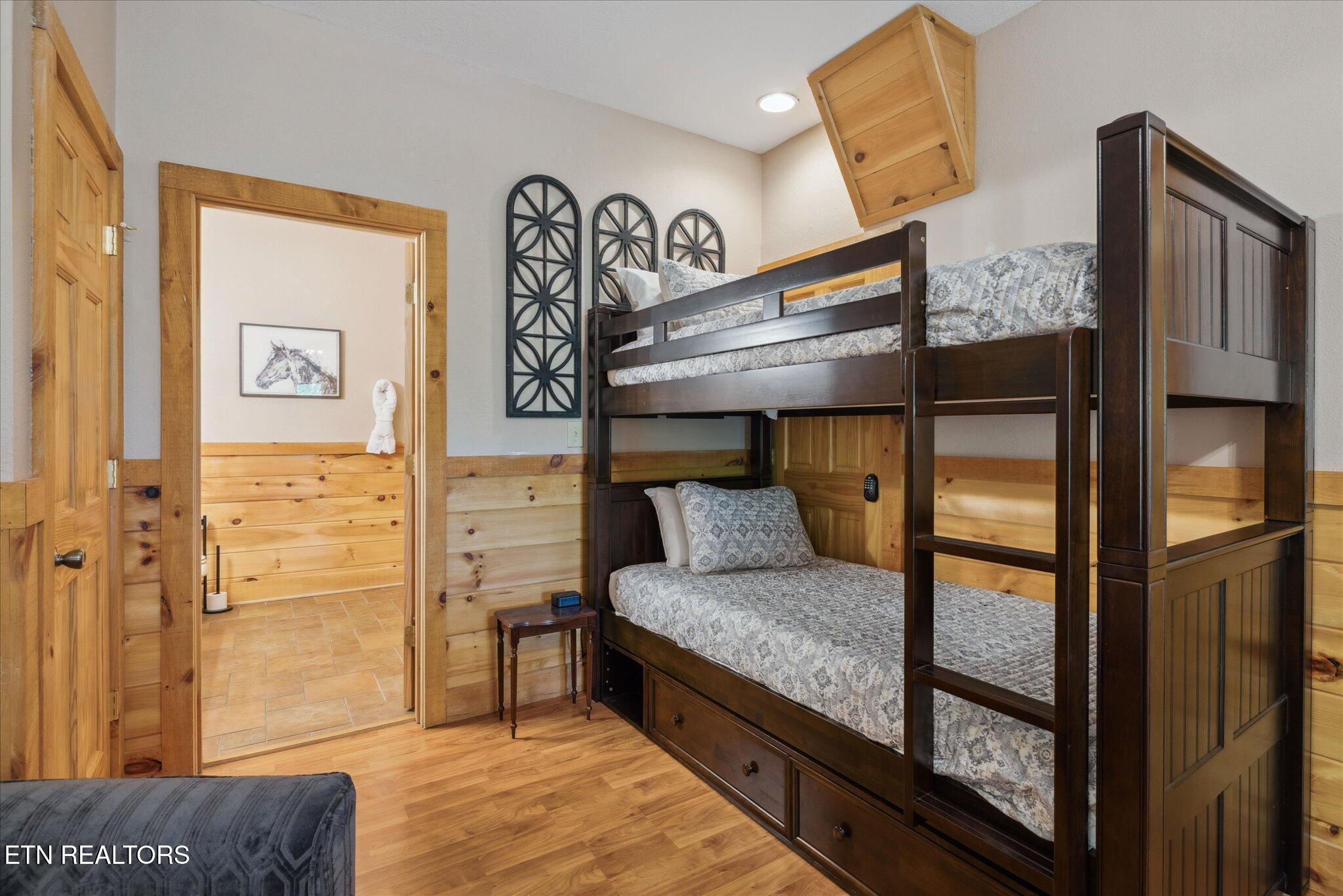 3206 Falling Leaf Way Pigeon Forge TN 37863