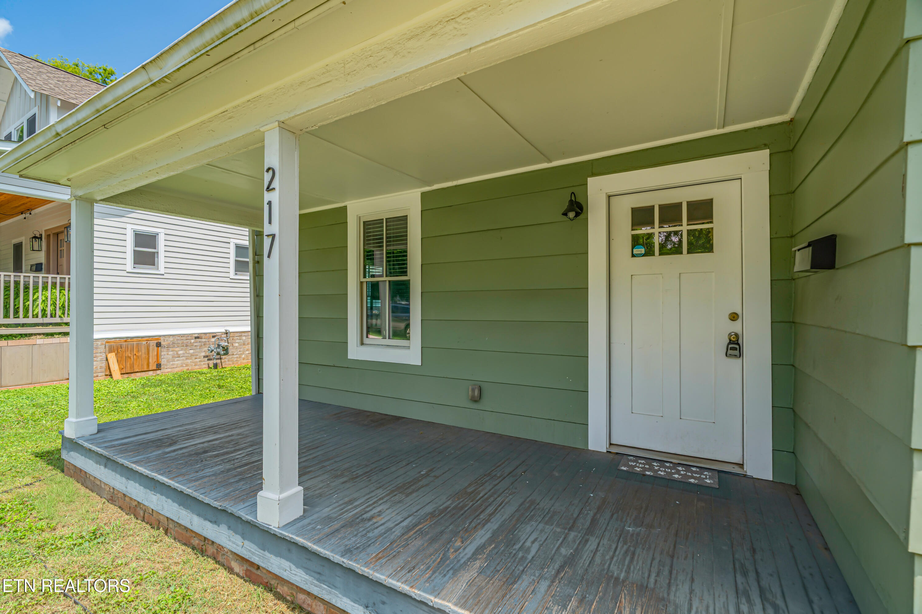 217 Leonard Place Knoxville TN 37917