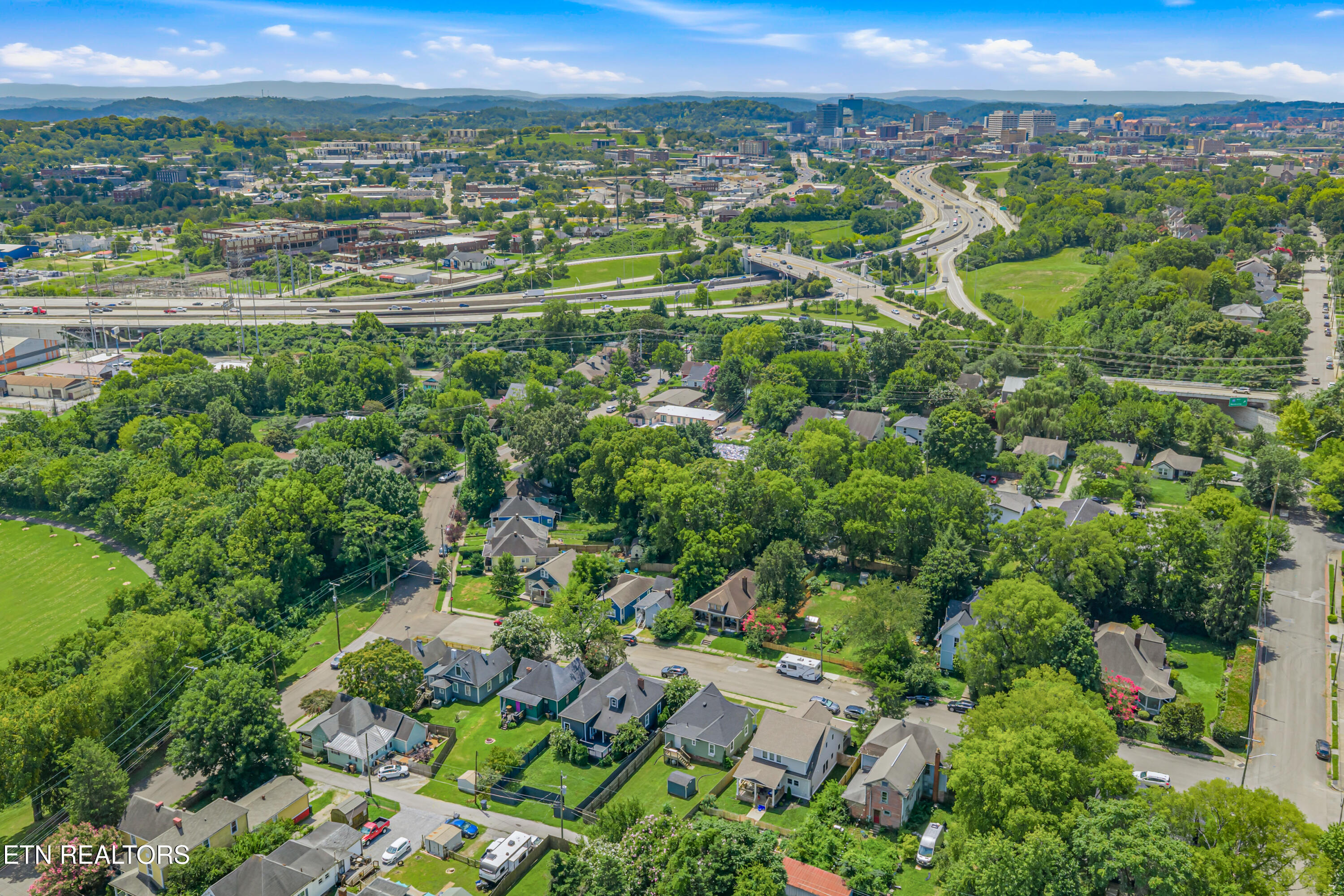 217 Leonard Place Knoxville TN 37917