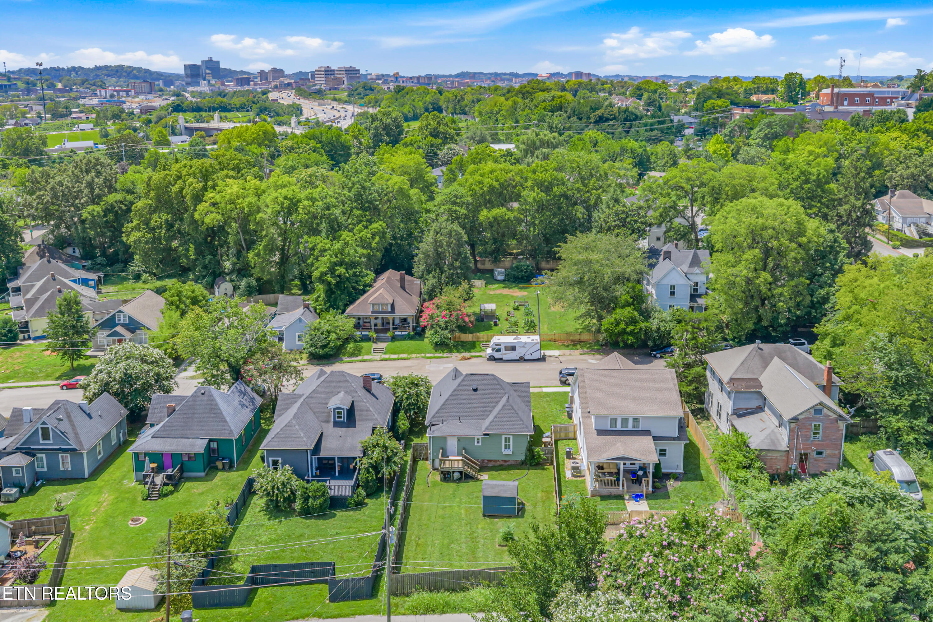 217 Leonard Place Knoxville TN 37917