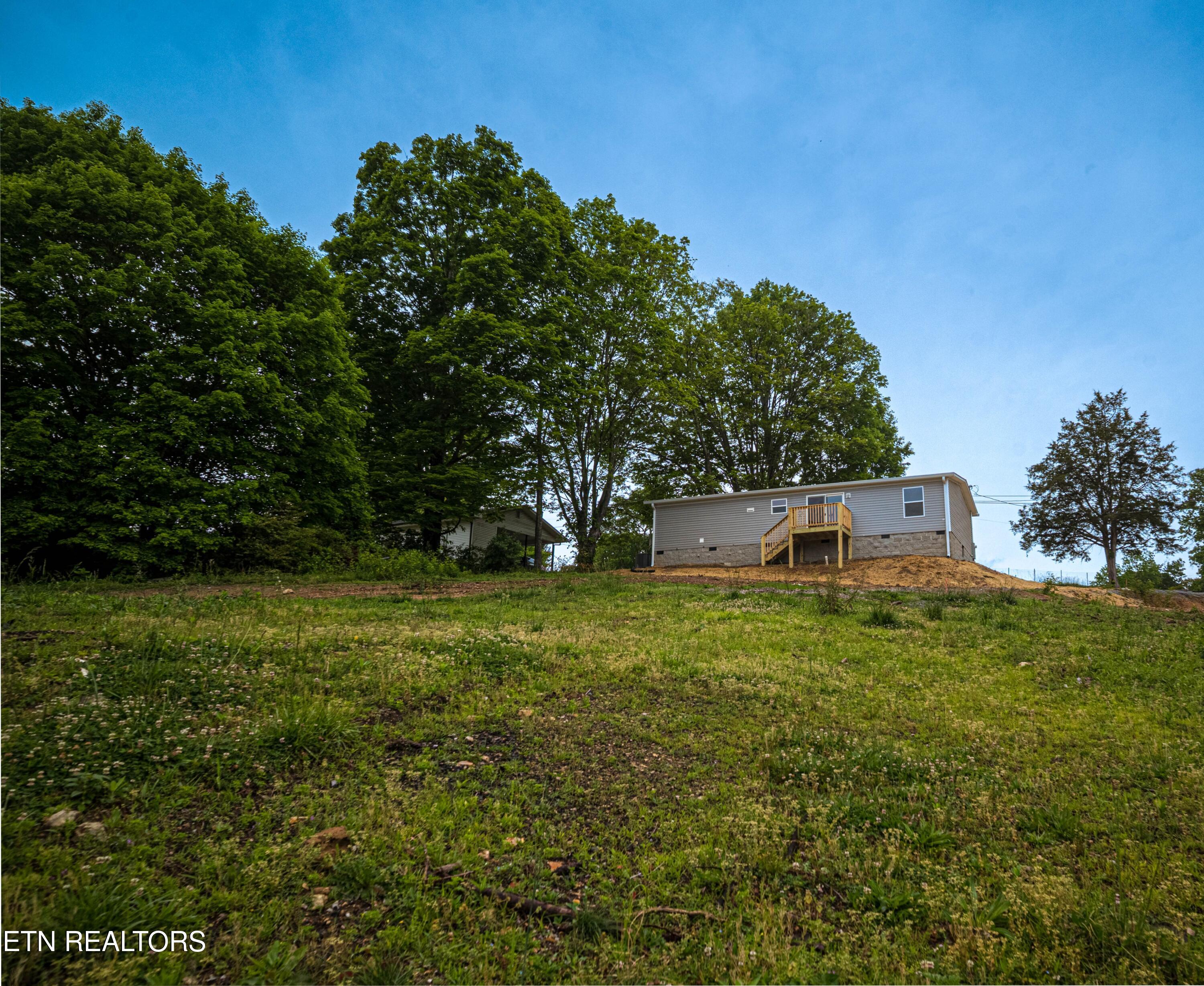 204 Hillside Drive Lafollette TN 37766