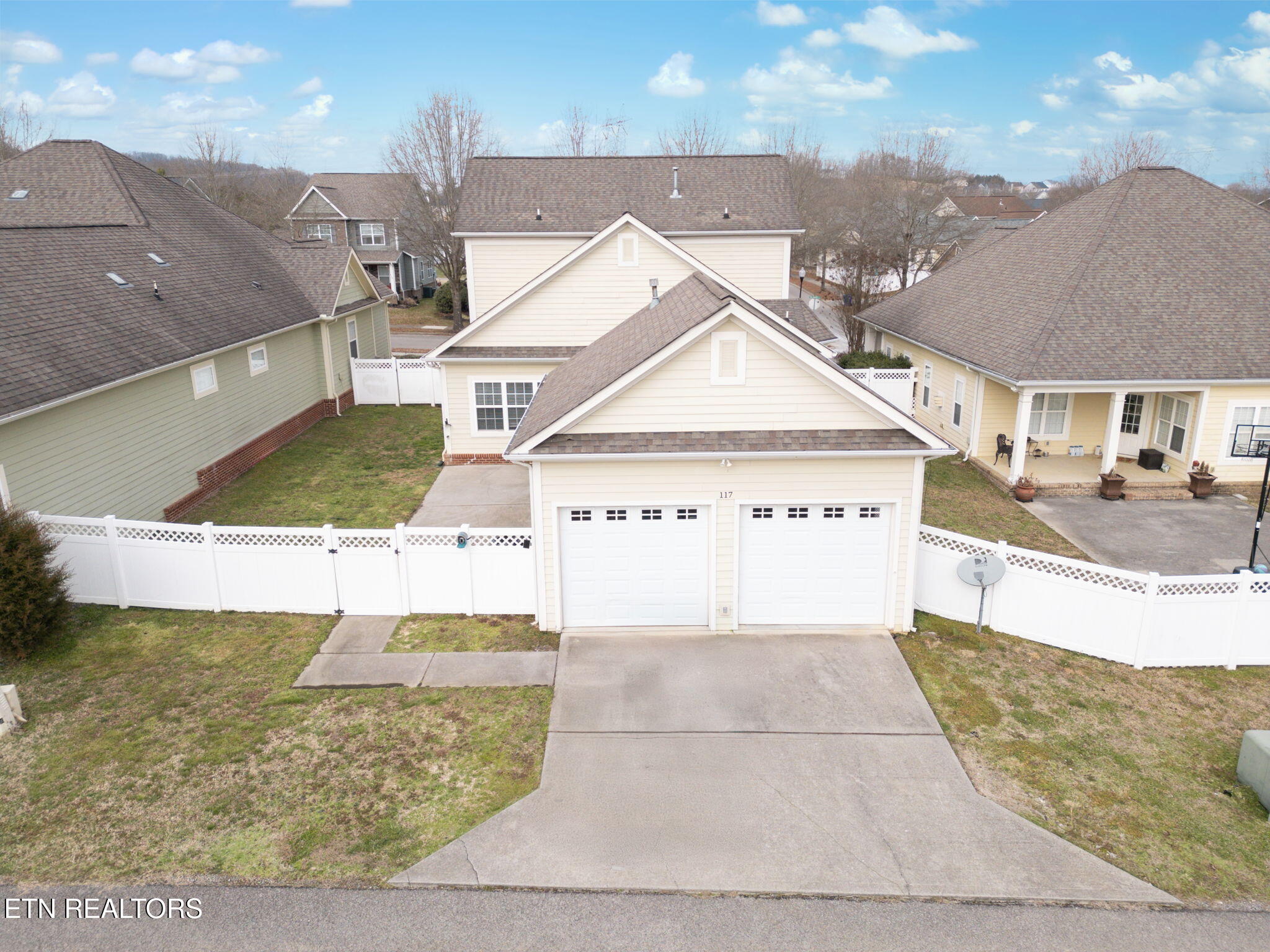 117 Fallberry Street Oak Ridge TN 37830