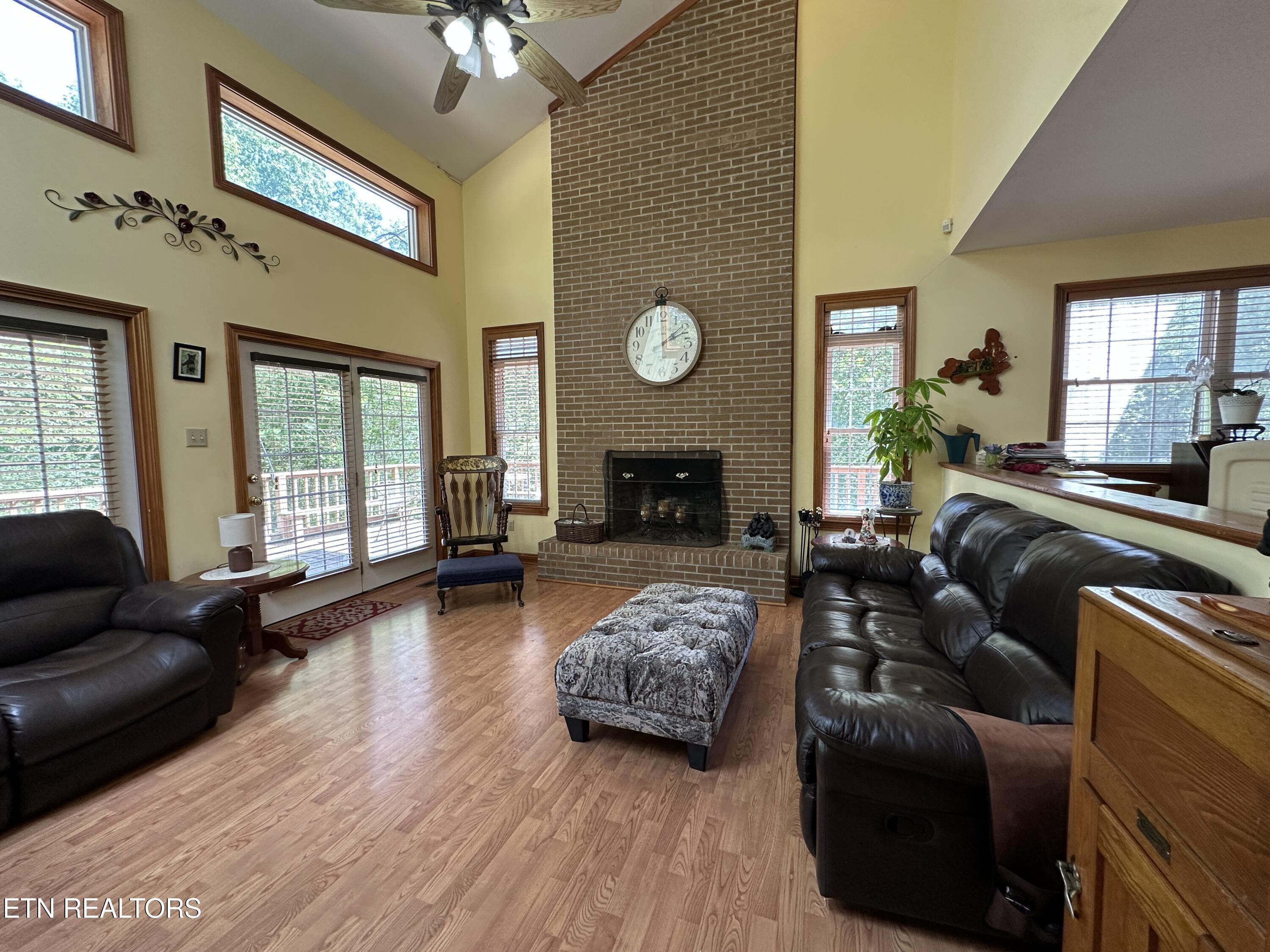 328 N Dark Hollow Road Andersonville TN 37705