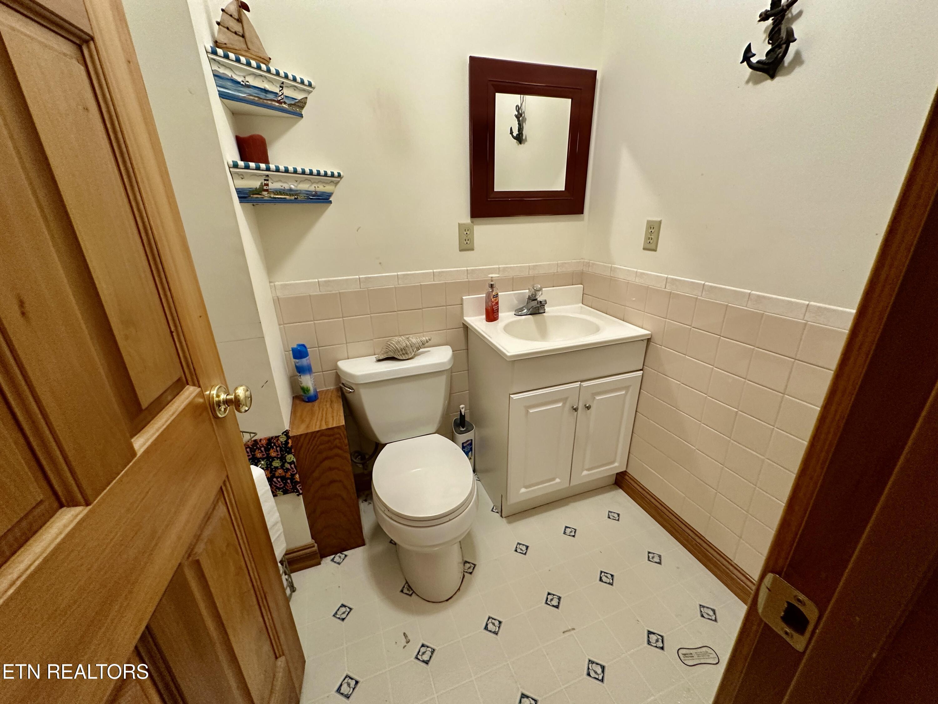 328 N Dark Hollow Road Andersonville TN 37705