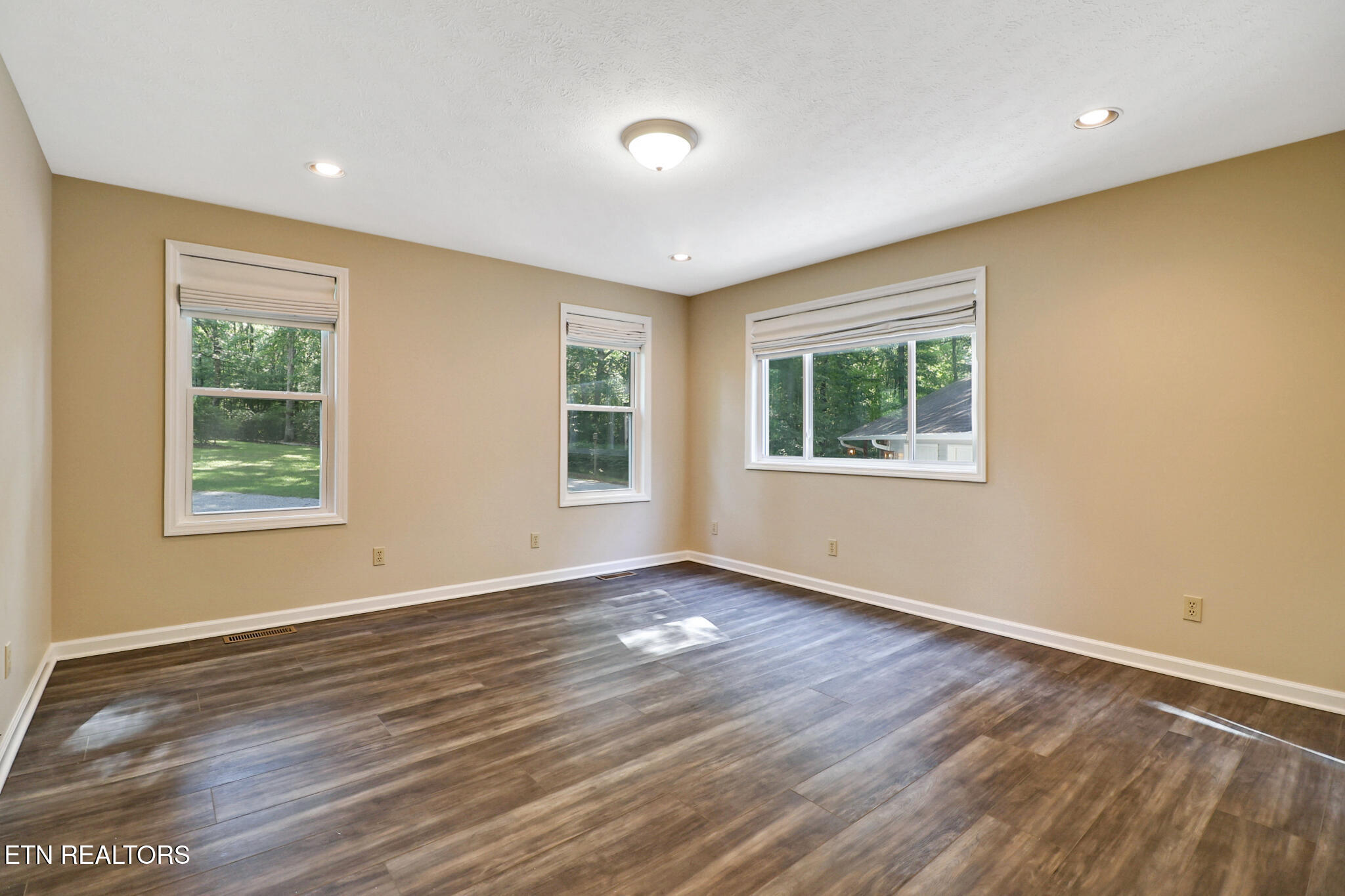 227 Avondale Lane Sparta TN 38583