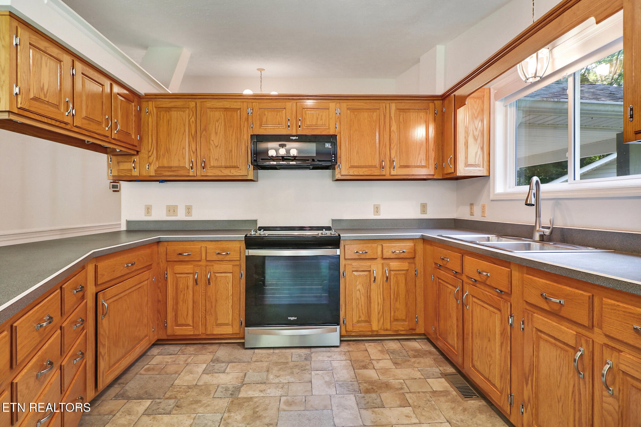 227 Avondale Lane Sparta TN 38583