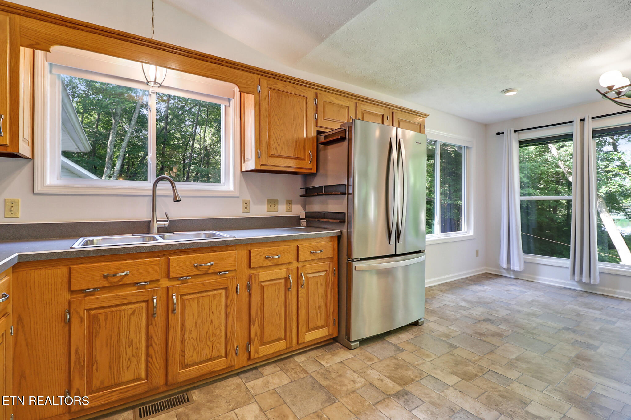 227 Avondale Lane Sparta TN 38583