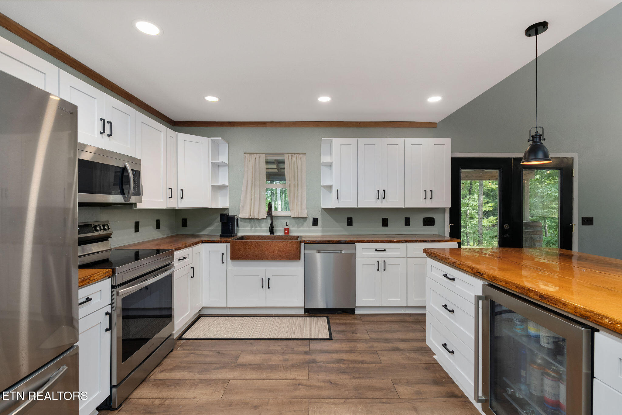 148 Chimney Rock Lane Lafollette TN 37729