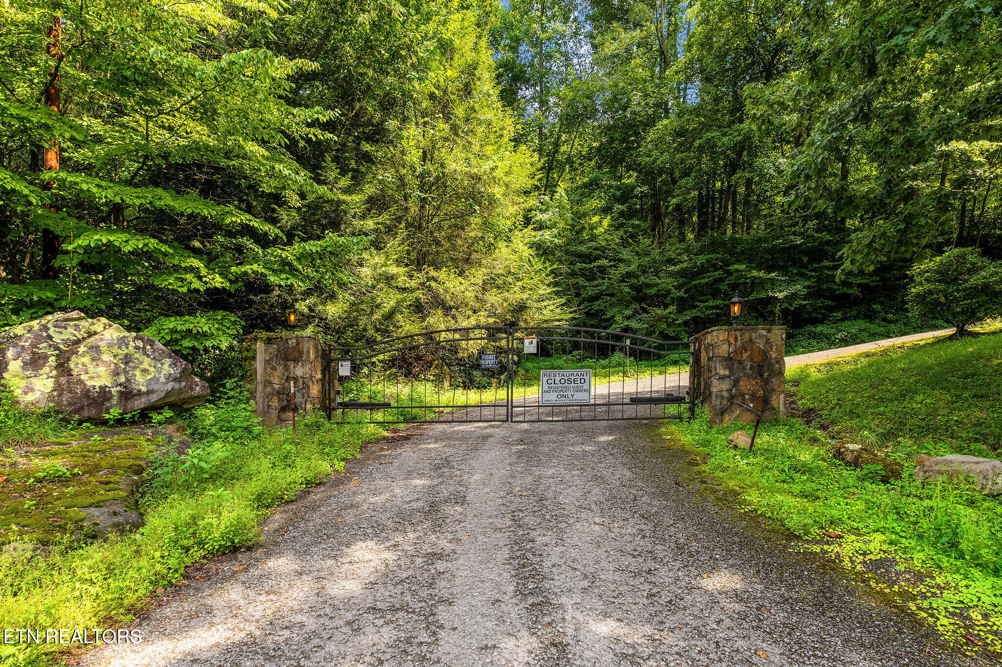 148 Chimney Rock Lane Lafollette TN 37729