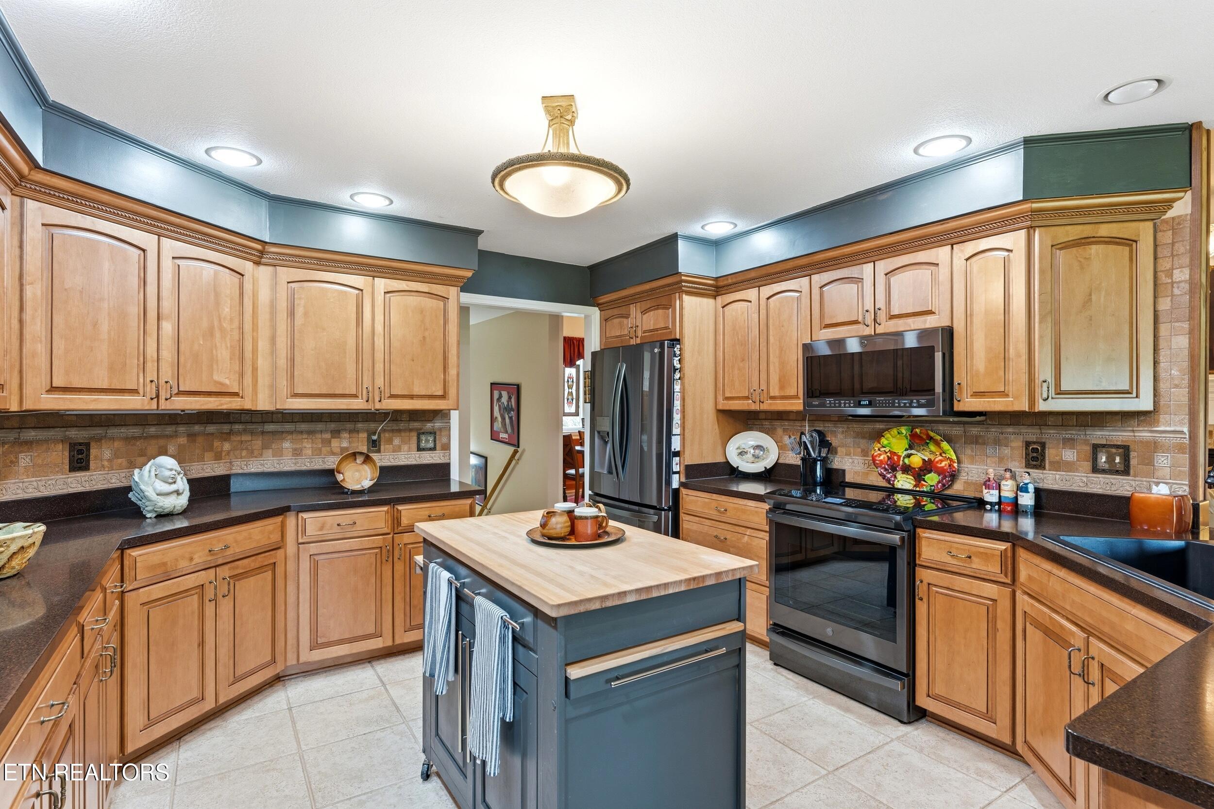 111 Nunnehi Trail Vonore TN 37885