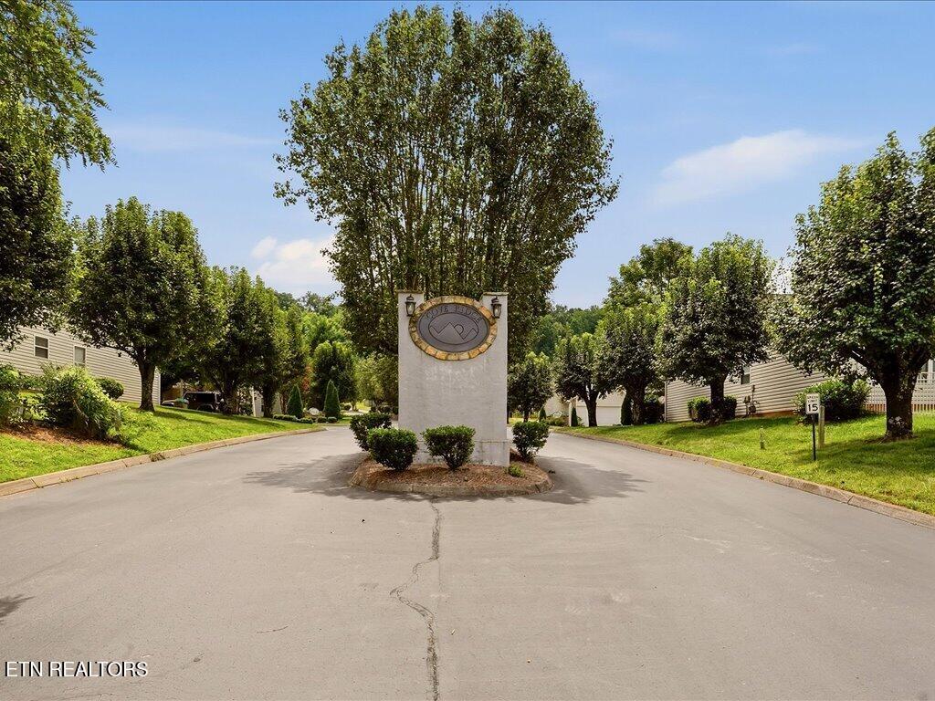 10026 Bellflower Way Knoxville TN 37932