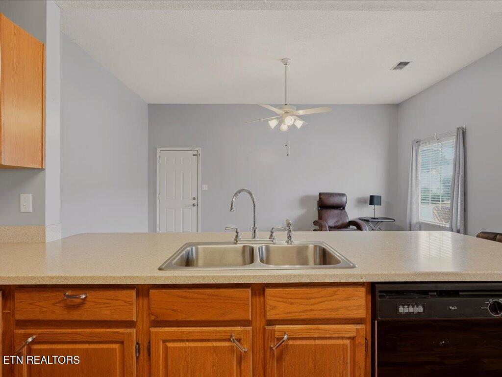 10026 Bellflower Way Knoxville TN 37932