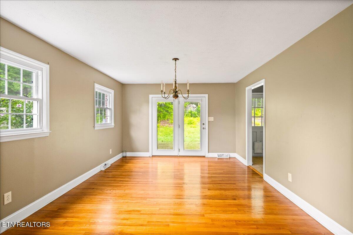 227 Fairway Drive Lafollette TN 37766