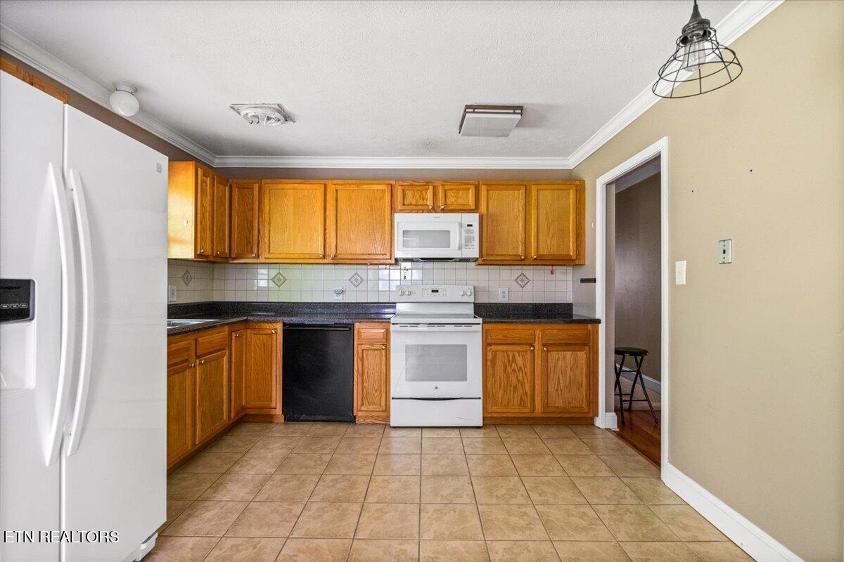 227 Fairway Drive Lafollette TN 37766