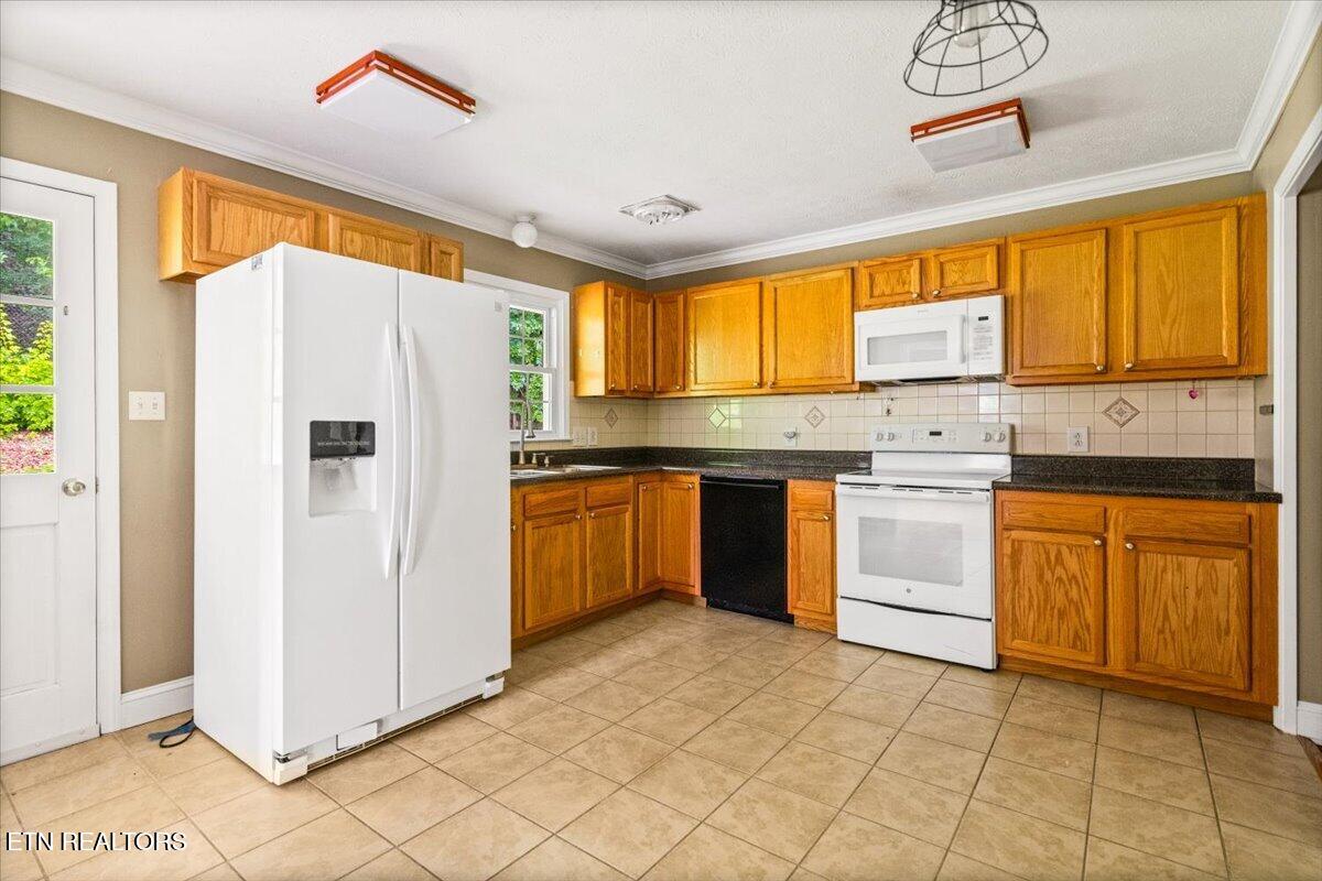 227 Fairway Drive Lafollette TN 37766