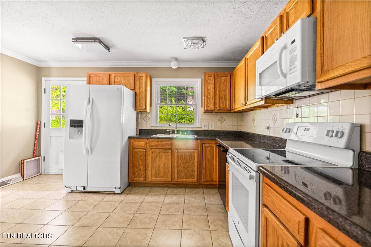227 Fairway Drive Lafollette TN 37766