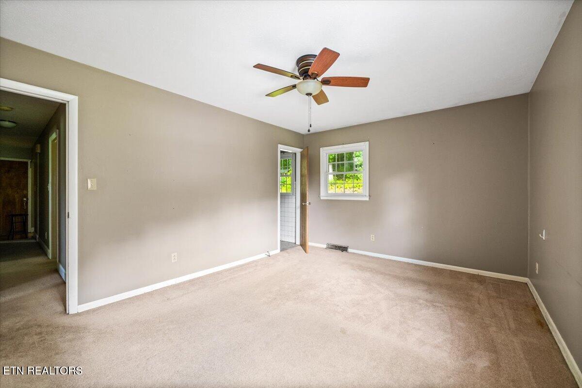 227 Fairway Drive Lafollette TN 37766