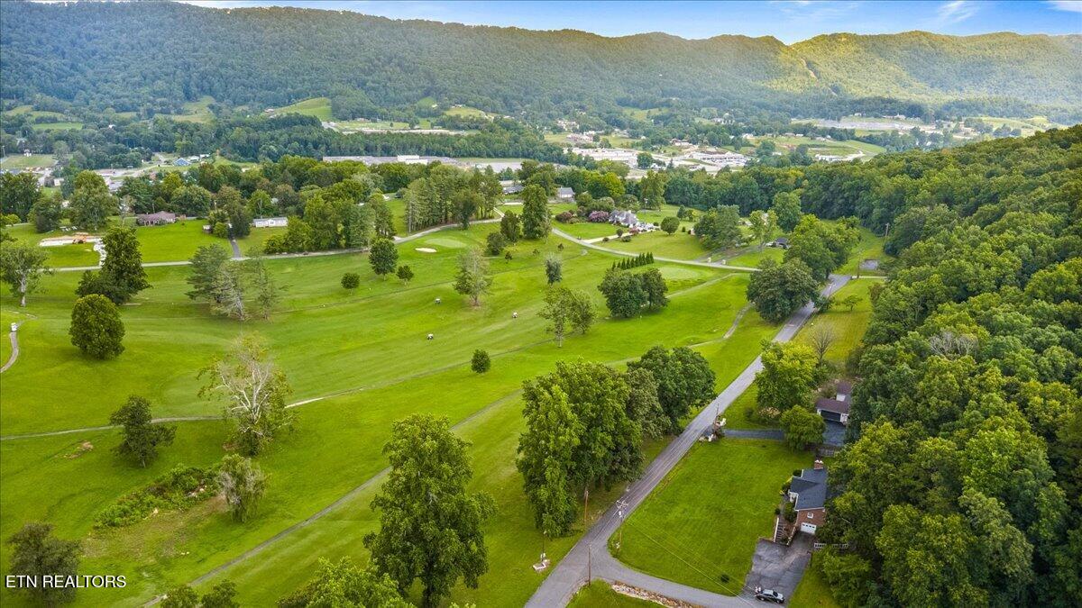 227 Fairway Drive Lafollette TN 37766