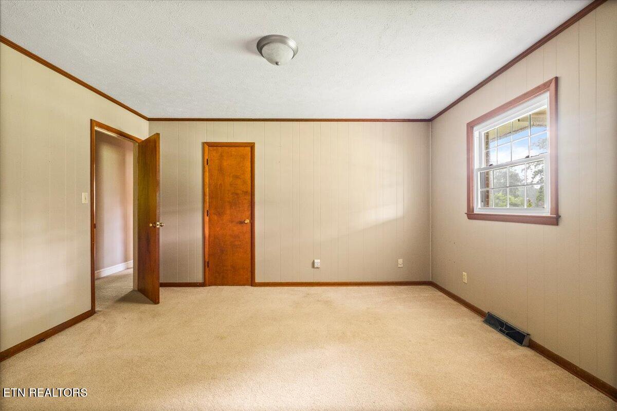 227 Fairway Drive Lafollette TN 37766