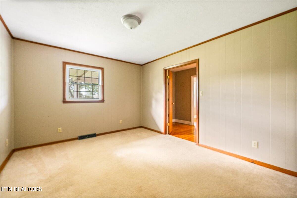 227 Fairway Drive Lafollette TN 37766