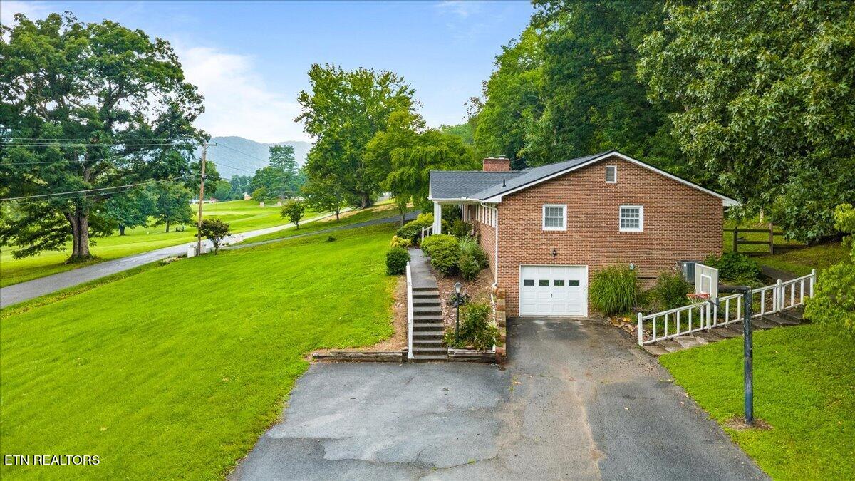 227 Fairway Drive Lafollette TN 37766